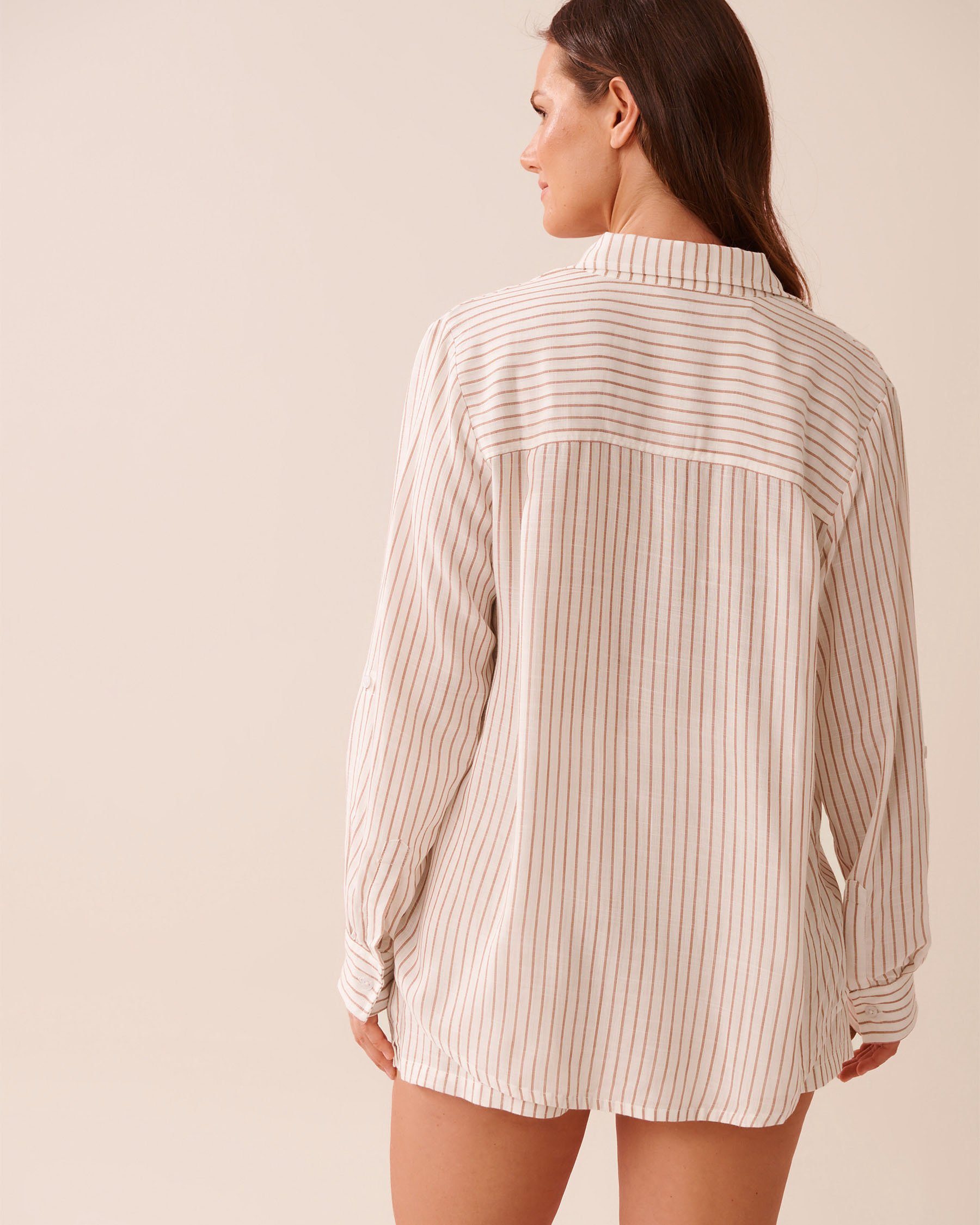 LA VIE EN ROSE AQUA Striped Button-down Shirt Beige Stripes 80100040 - View2