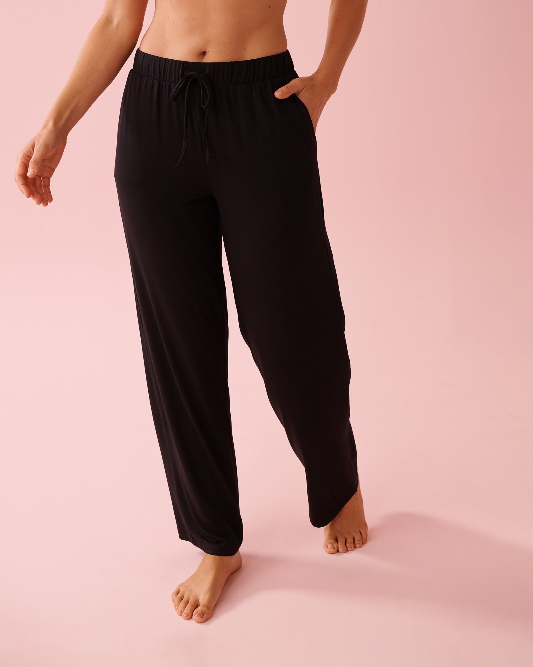 LA VIE EN ROSE Modal Pants Black 60200173 - View1