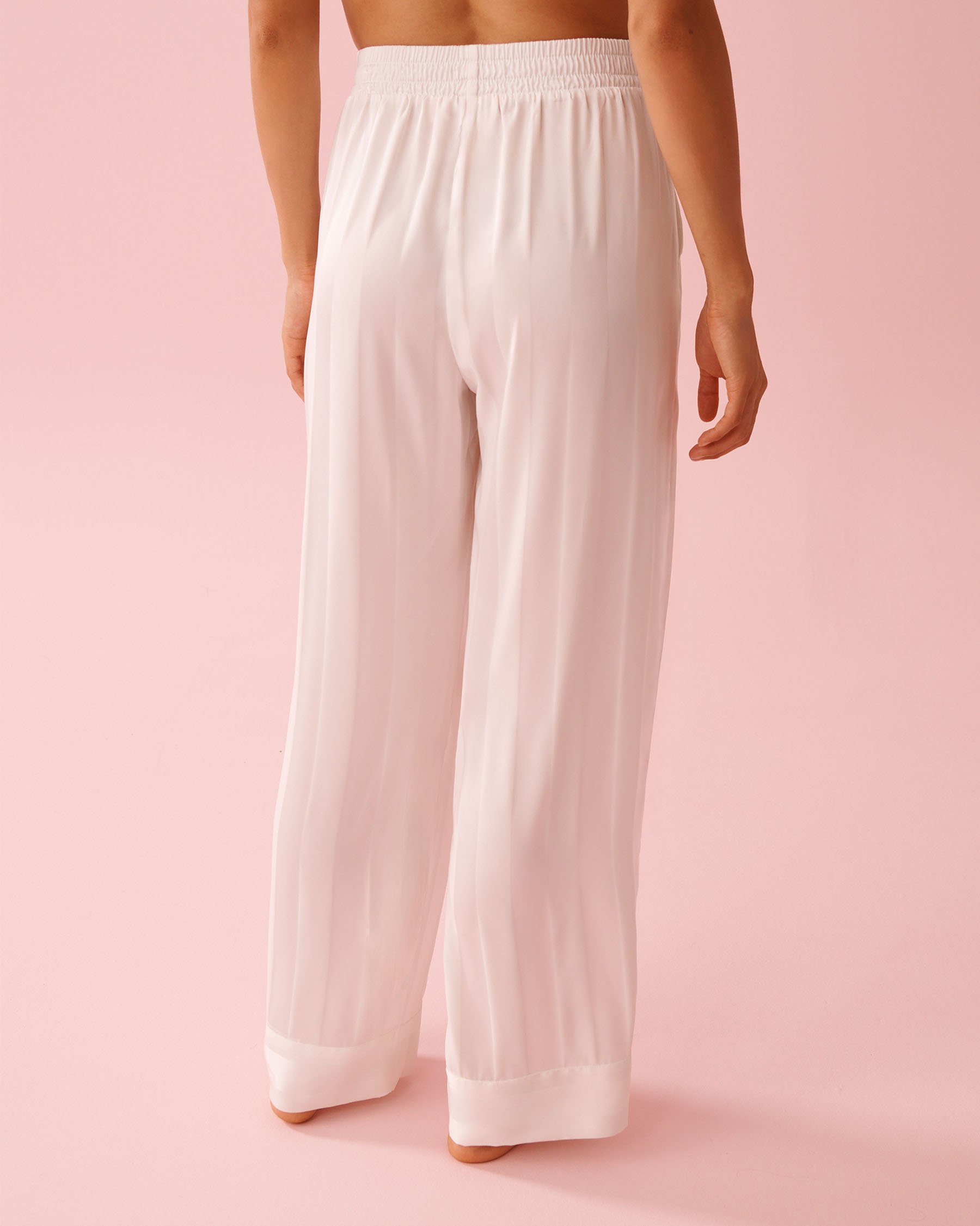 LA VIE EN ROSE Striped Long Sleeve Satin Pajama Set White 60400069 - View5