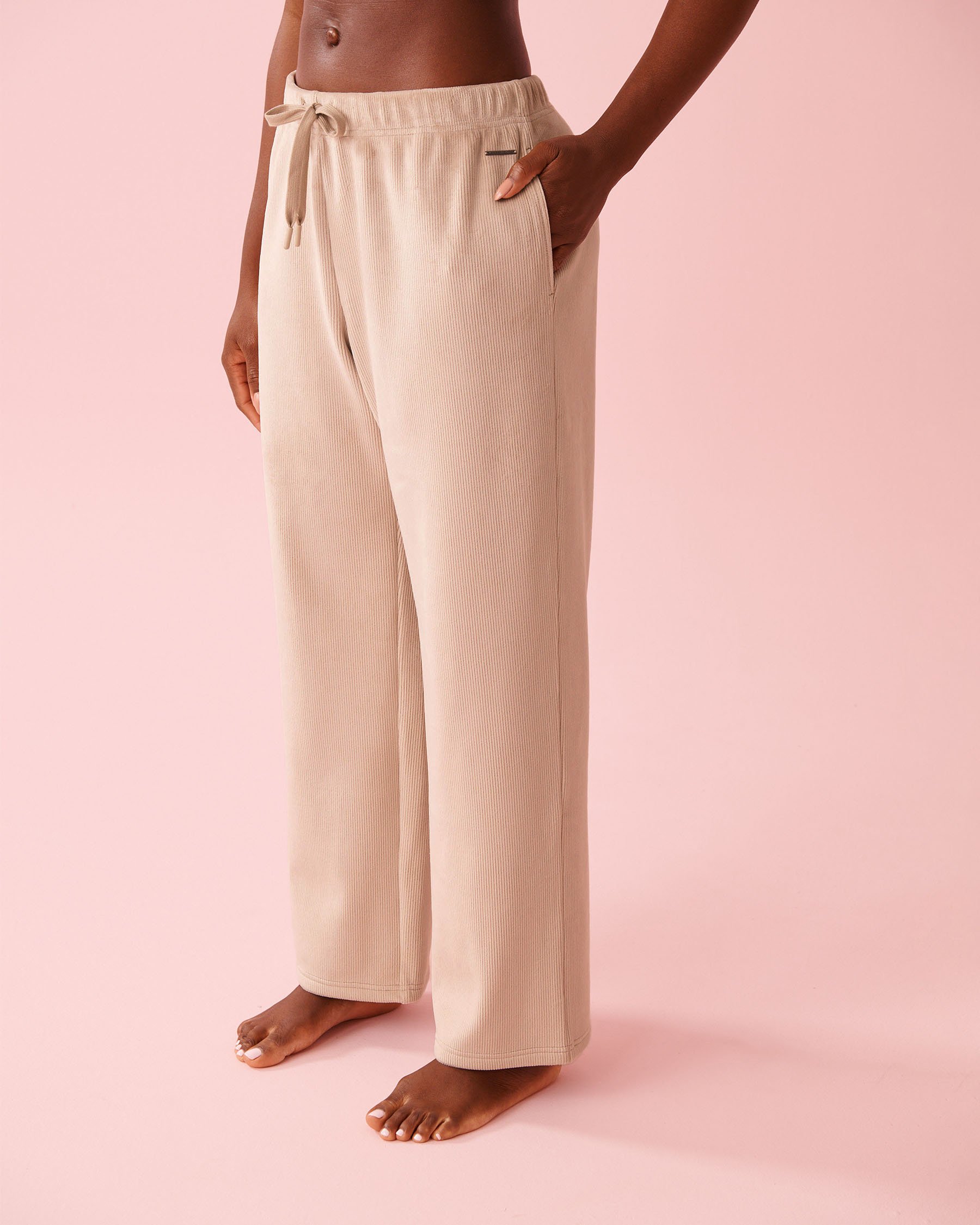 LA VIE EN ROSE Heavy Ribbed Pants Beige 50200110 - View1