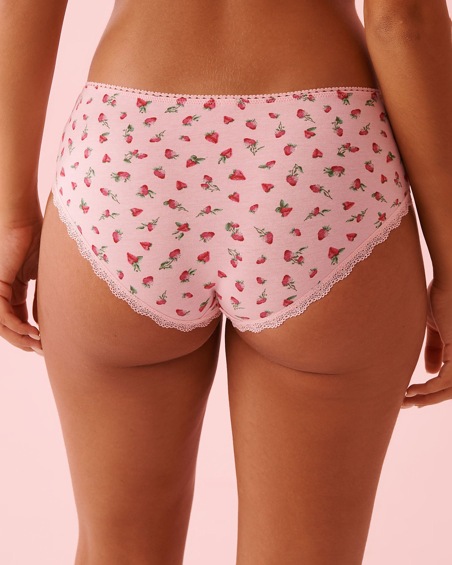 LA VIE EN ROSE Cotton and Lace Detail Hiphugger Panty Pink/Strawberries 20100700 - View2