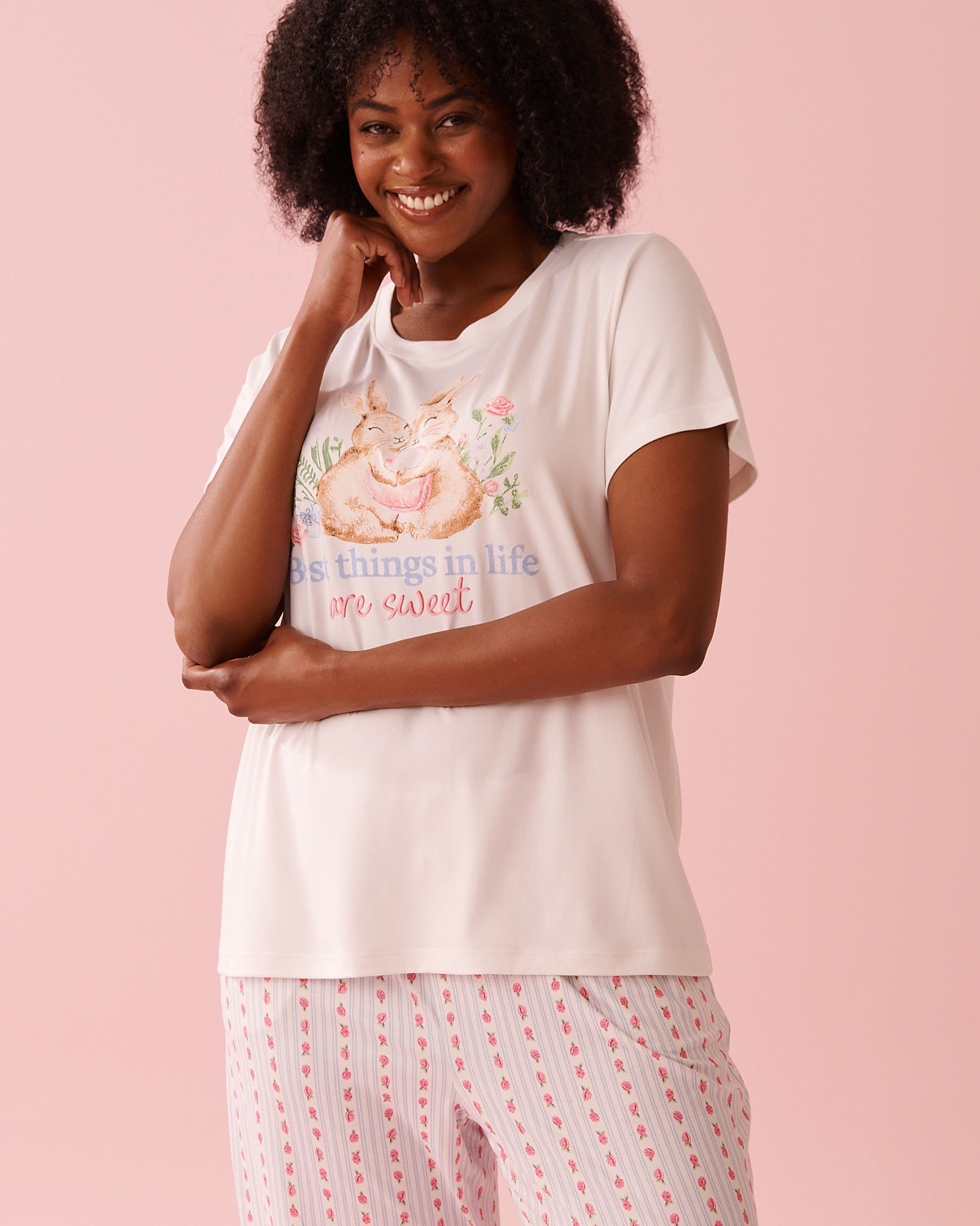 LA VIE EN ROSE Bunny Print Super Soft T-shirt White 40100826 - View5