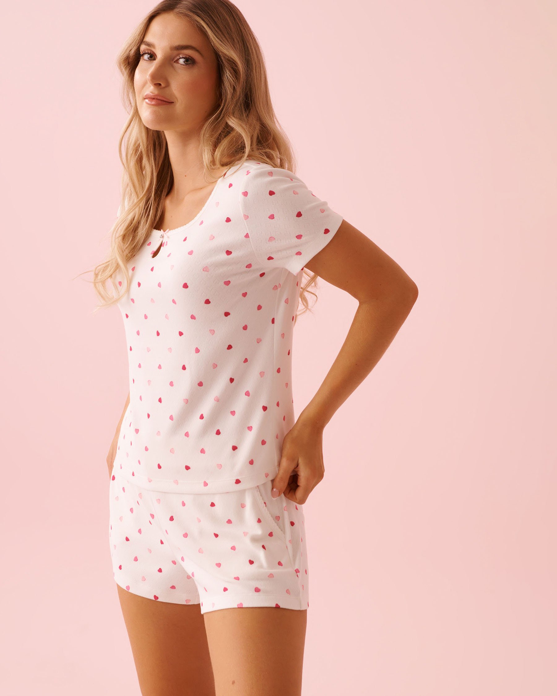 LA VIE EN ROSE Heart Print Pointelle T-shirt White 40100821 - View1