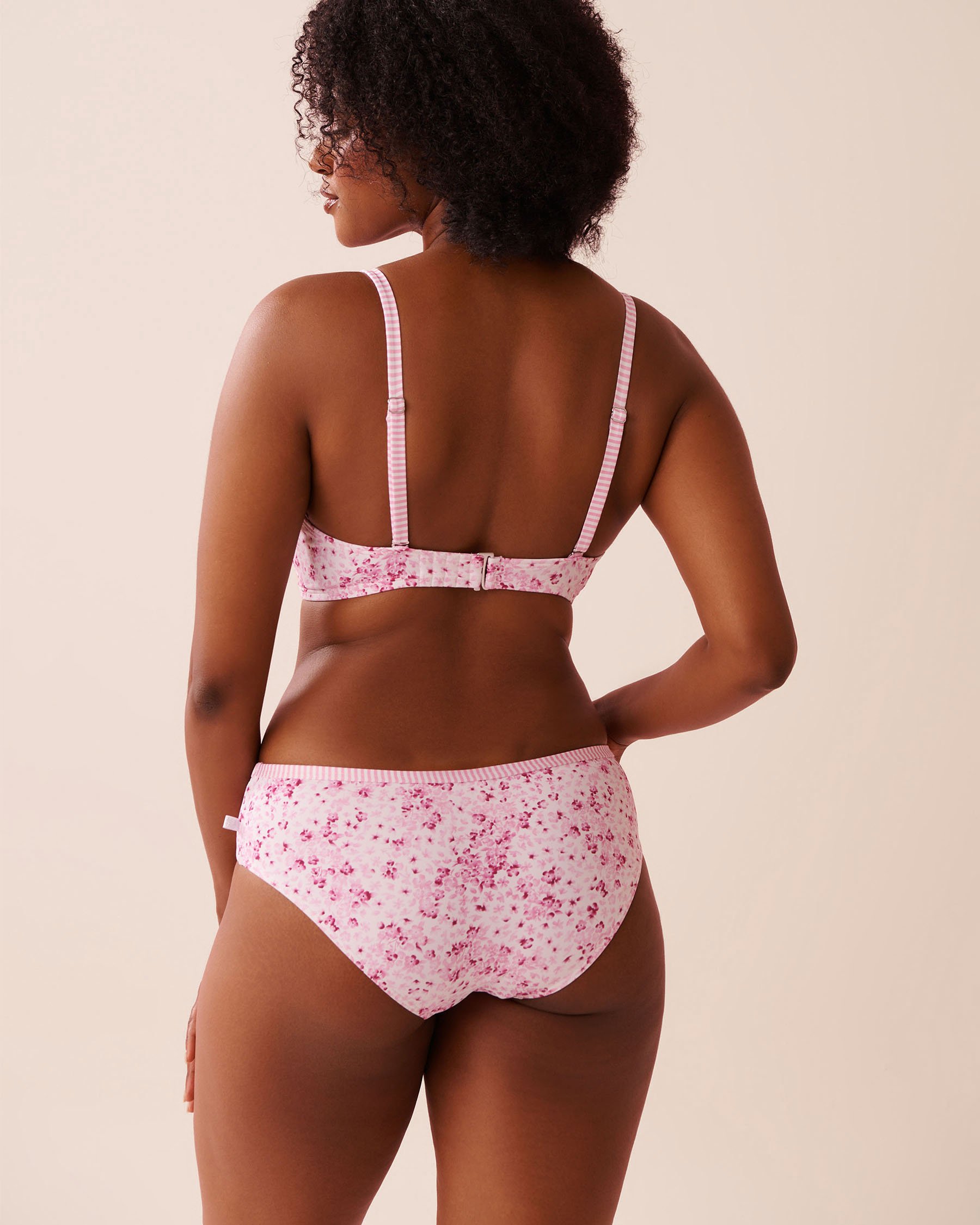 LA VIE EN ROSE AQUA PINK MEADOW D Cup Bralette Bikini Top Pink Meadow 70200205 - View4