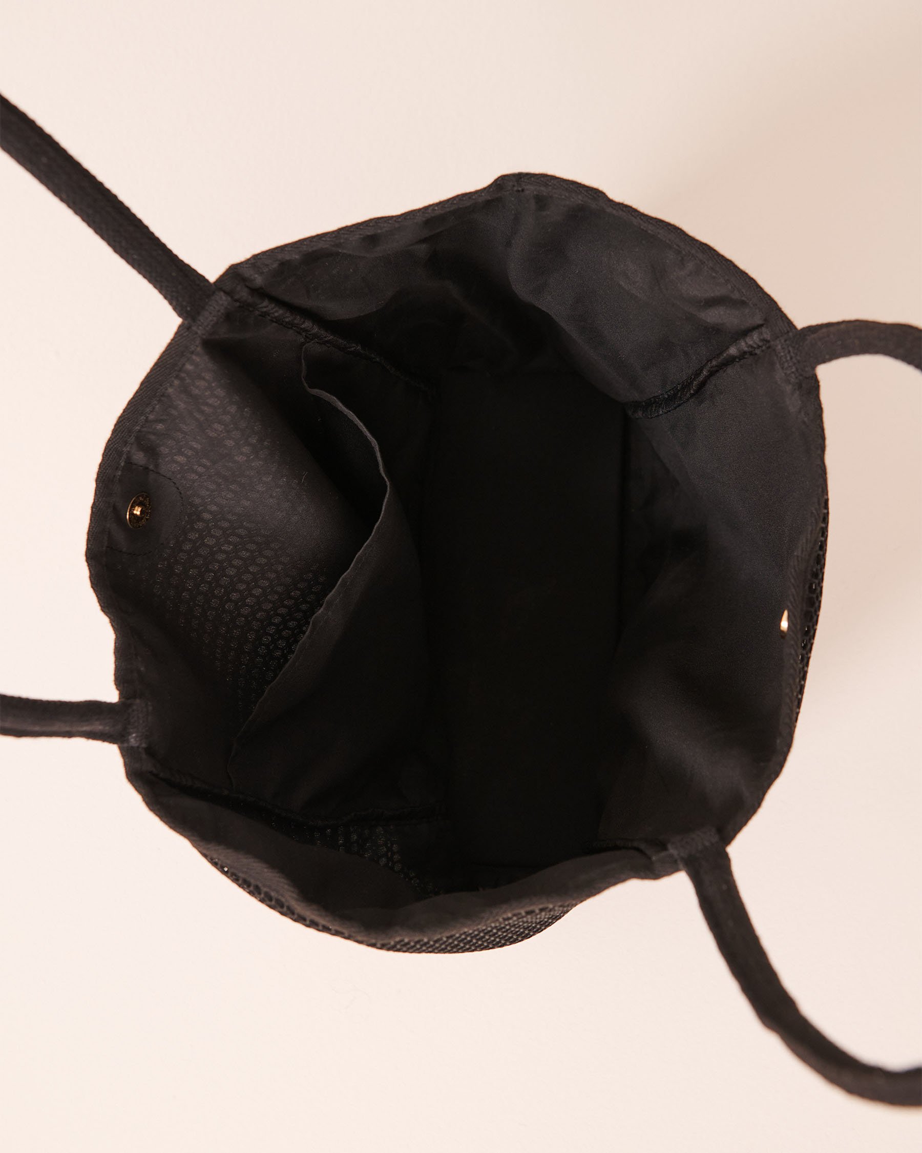 LA VIE EN ROSE AQUA Crochet Bag Black 80500127 - View2