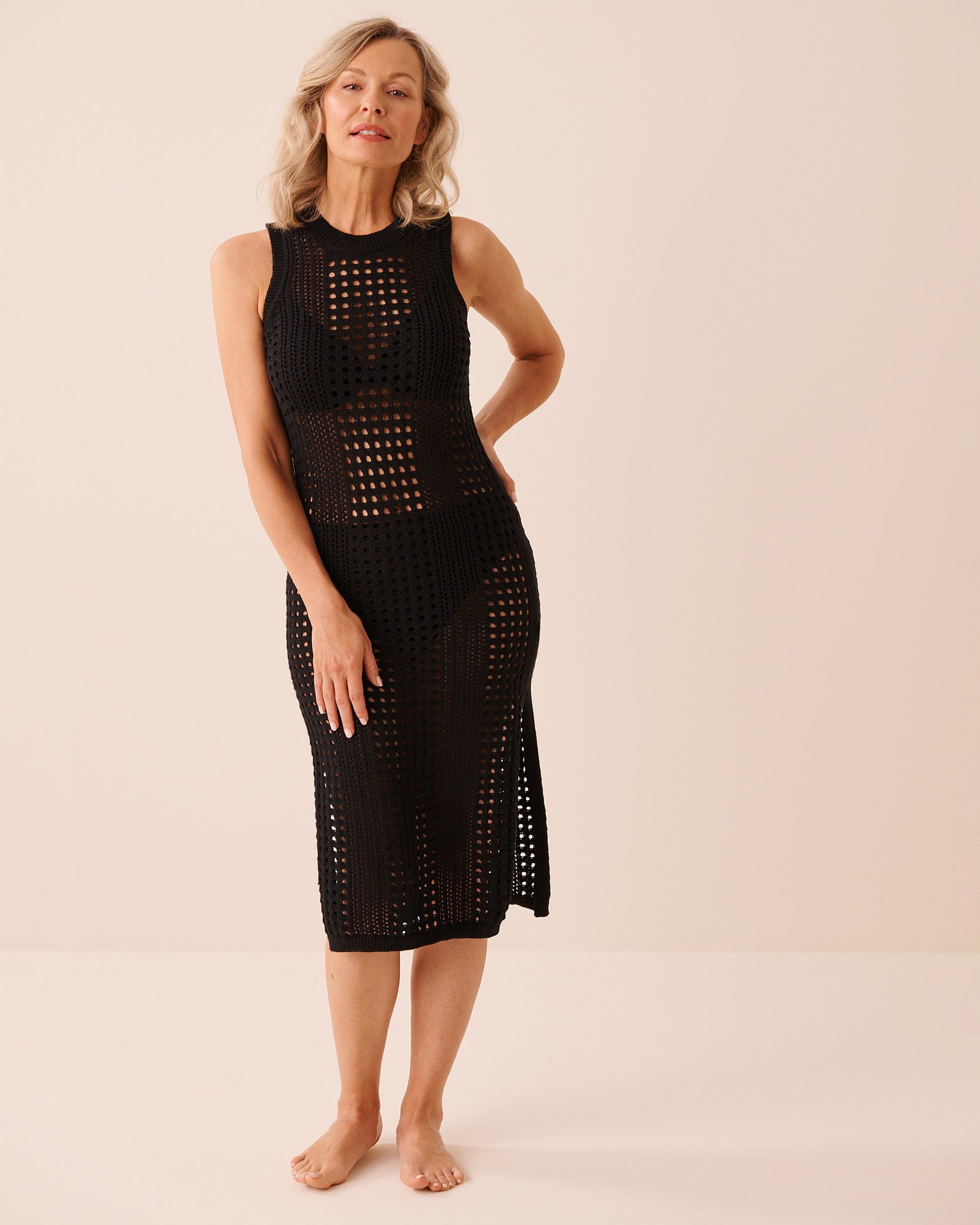 LA VIE EN ROSE AQUA Crochet Maxi Dress Black 80300132 - View4