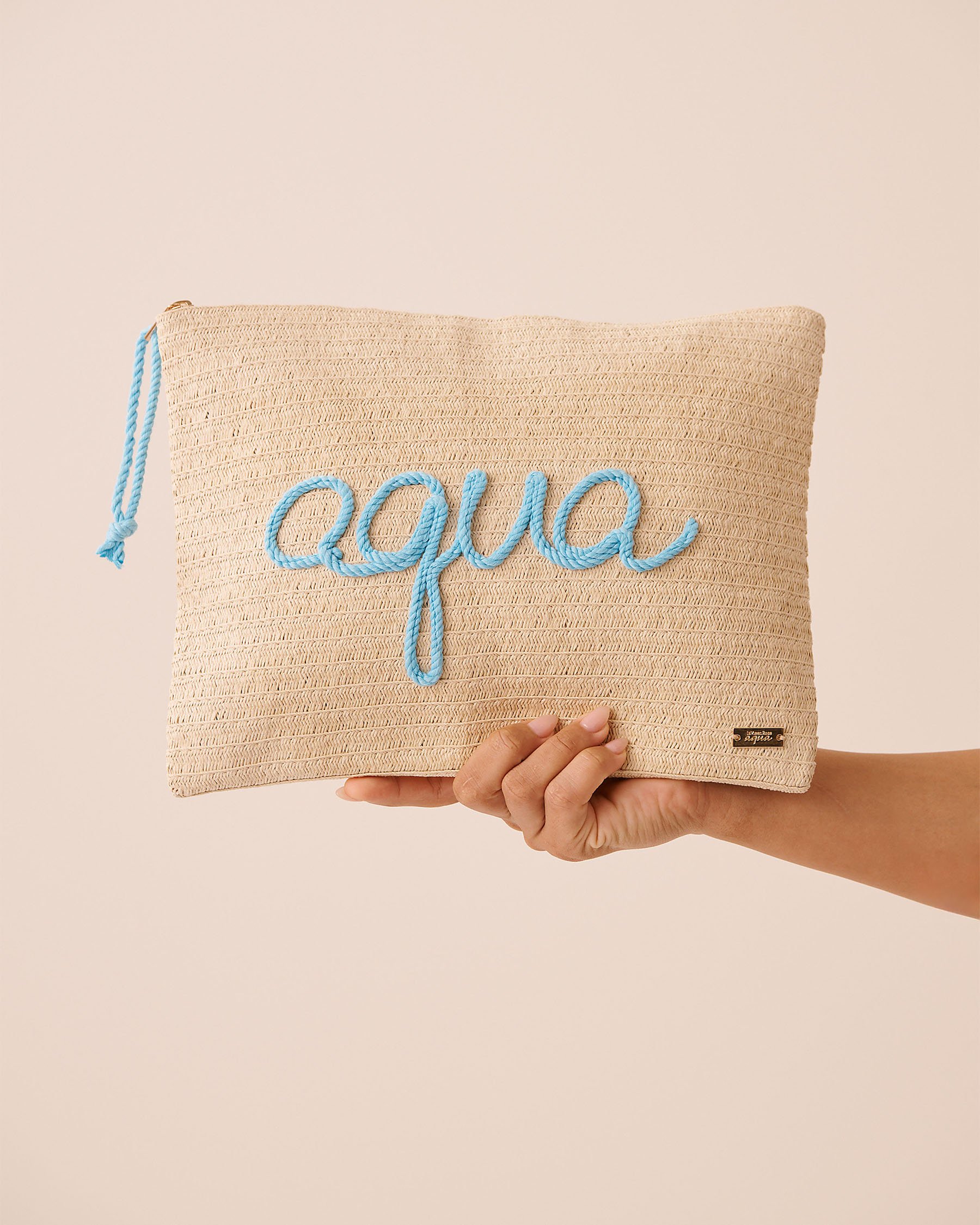 LA VIE EN ROSE AQUA Straw Clutch Bag Sand 80500128 - View1