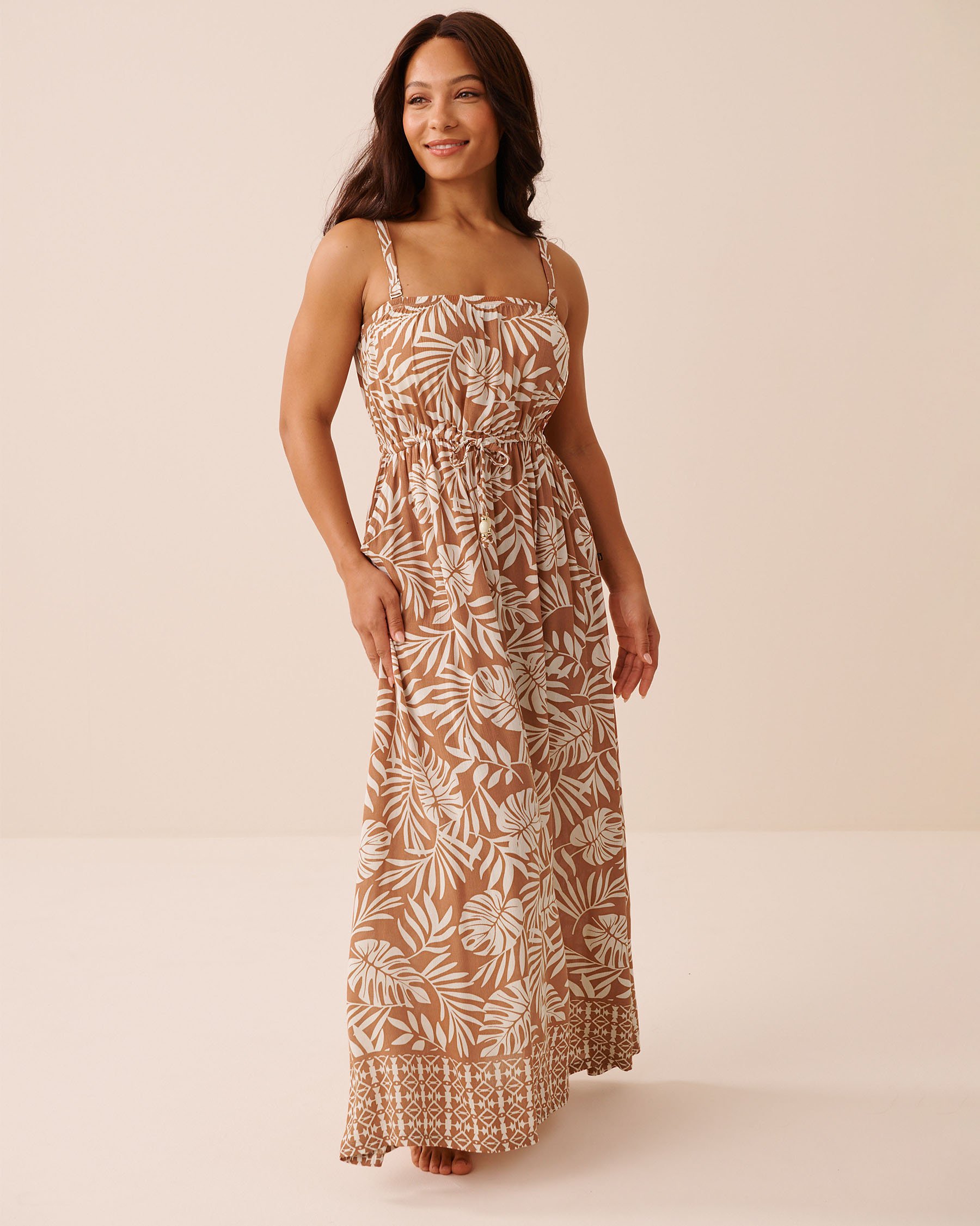 LA VIE EN ROSE AQUA Tropical Gauze Maxi Dress Mocha/Tropical Leaves 80300135 - View1