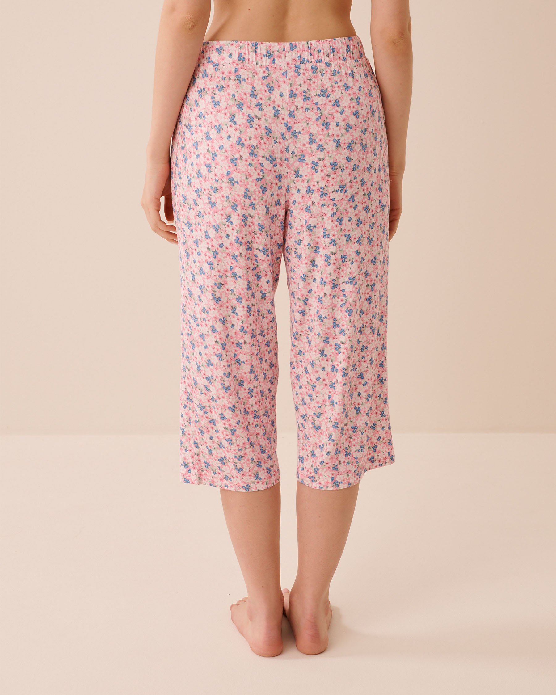 LA VIE EN ROSE Bloom & Berry Print Soft Jersey Pajama Capris Pink Flowers/Blueberries 60200183 - View2