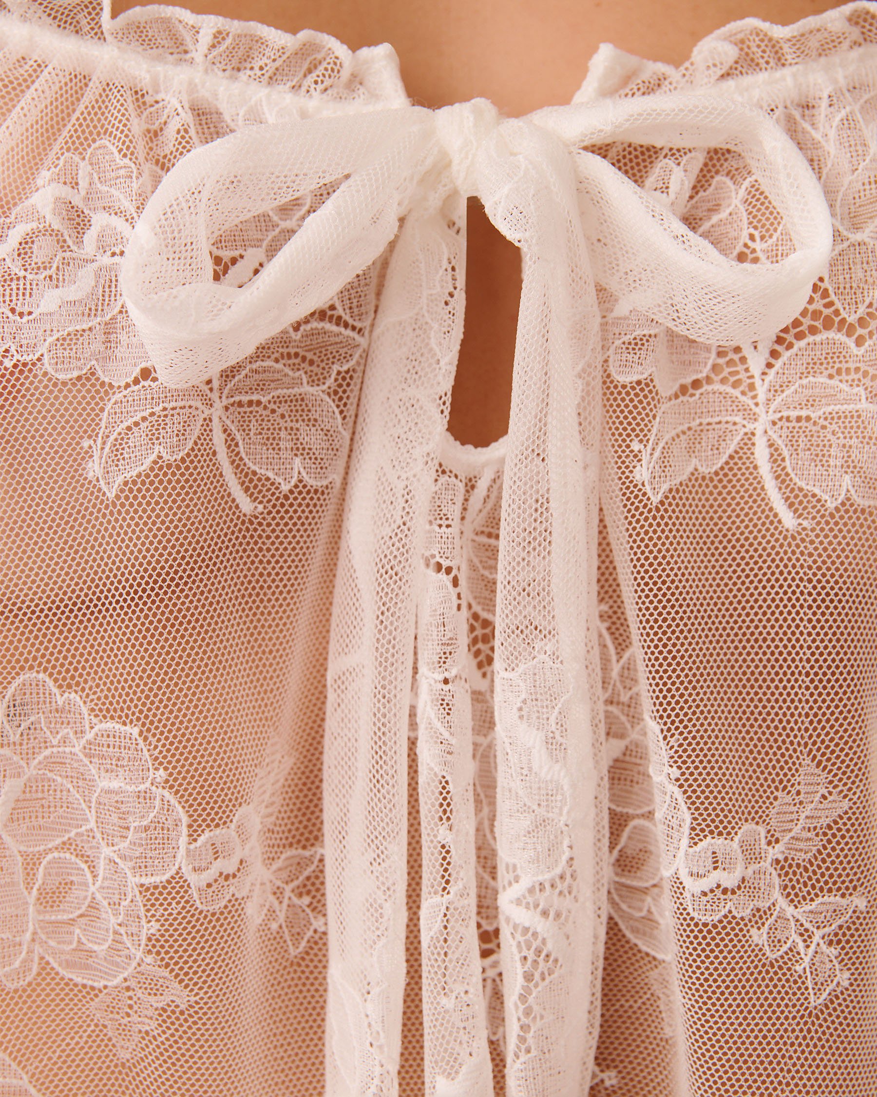LA VIE EN ROSE Sheer Floral Mesh Nightie White 60500236 - View3