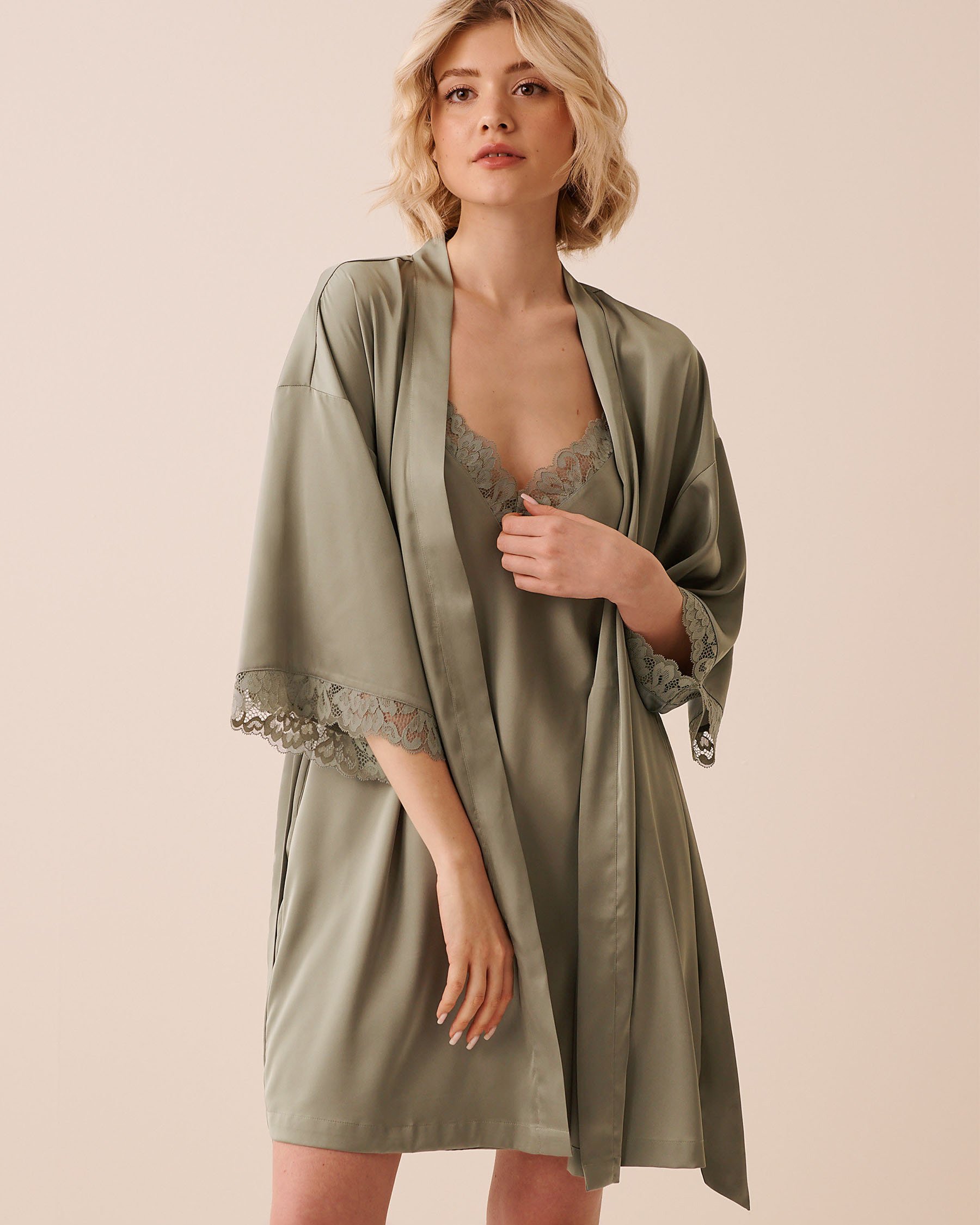 LA VIE EN ROSE Lace Trim Satin Kimono Sage Green 60600117 - View4