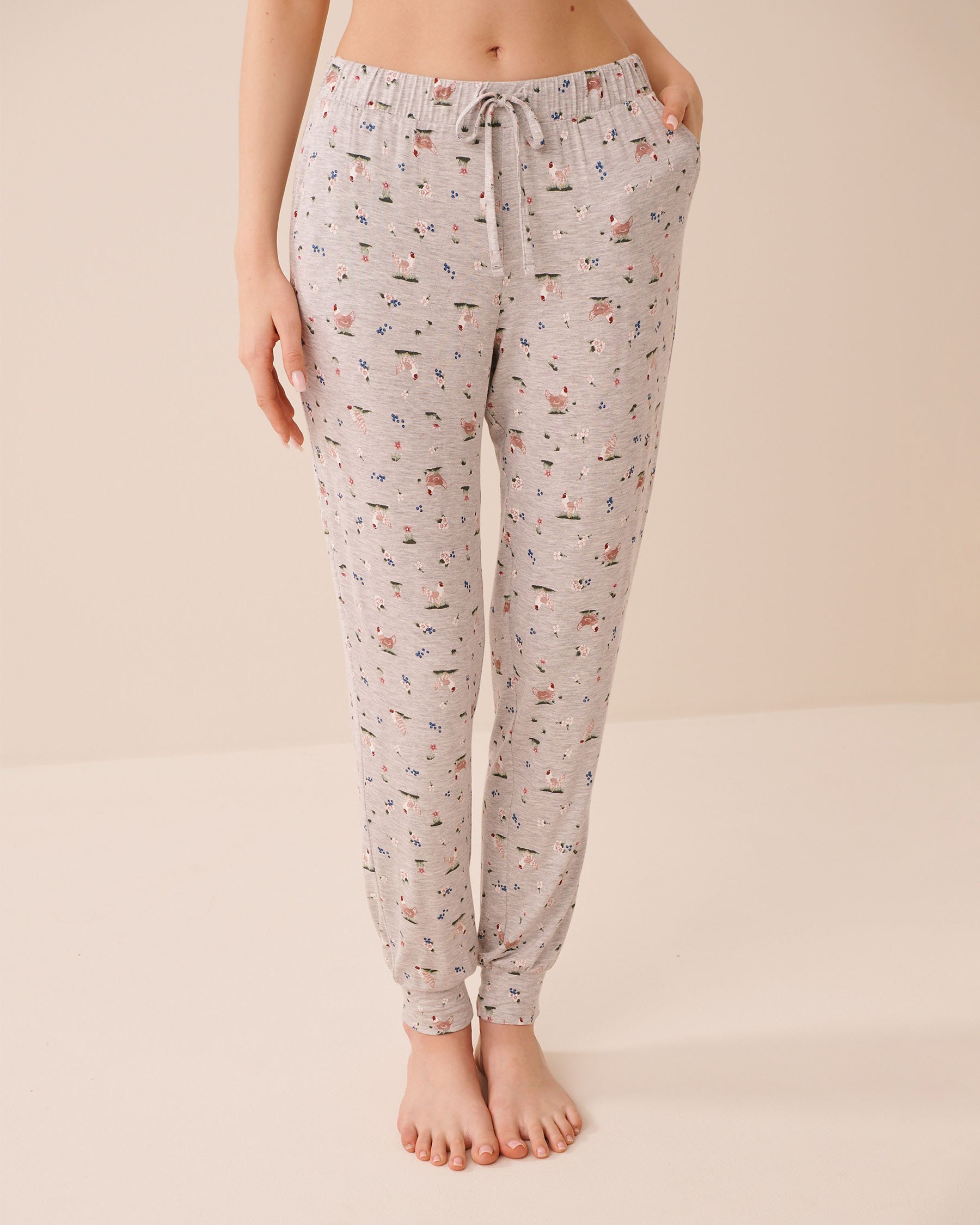 LA VIE EN ROSE Chicken Print Soft Jersey Jogger Pajama Pants Grey/Chicken 60200185 - View1