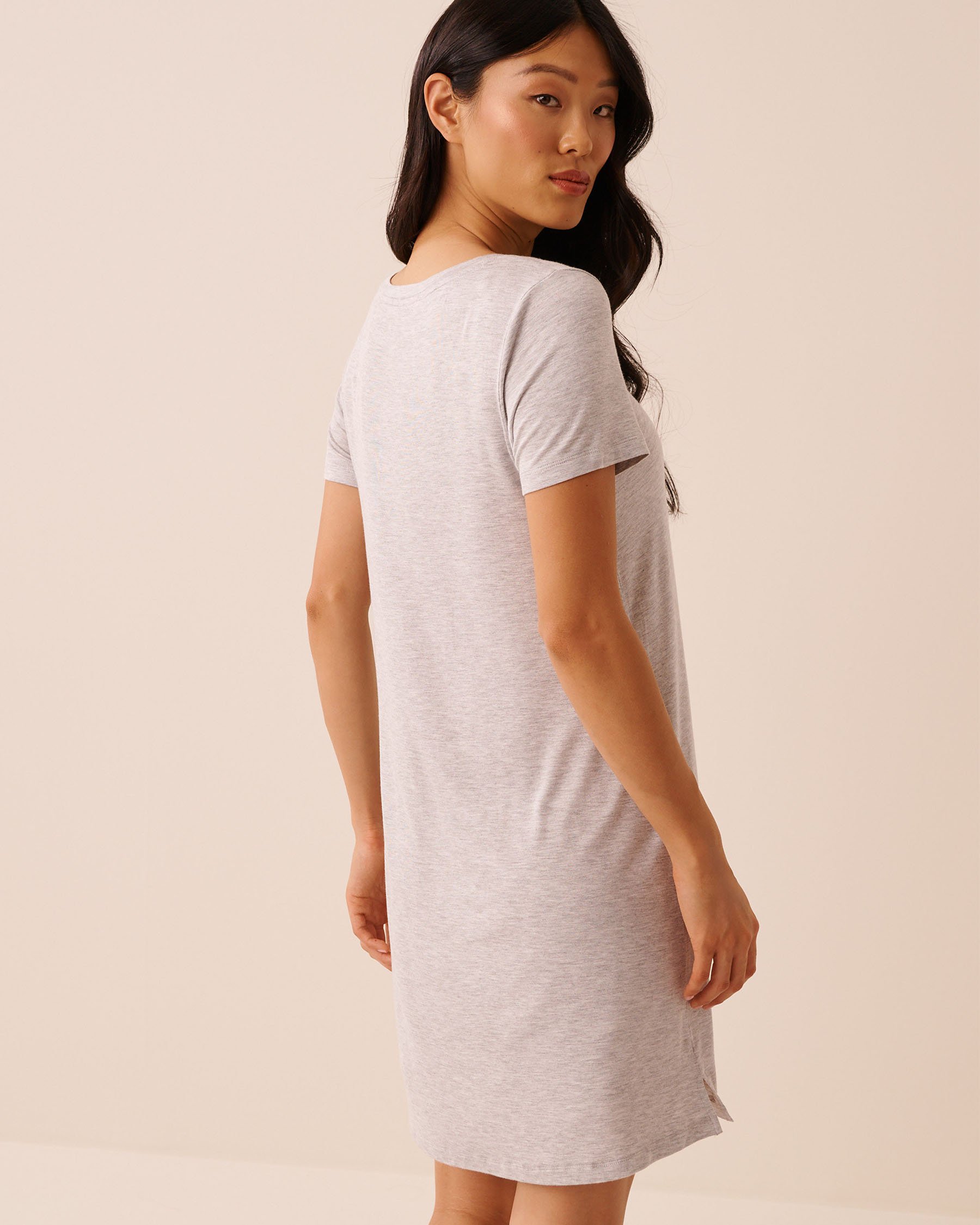 LA VIE EN ROSE Berry Print Soft Jersey Short Sleeve Sleepshirt Grey/Berries 60500238 - View2
