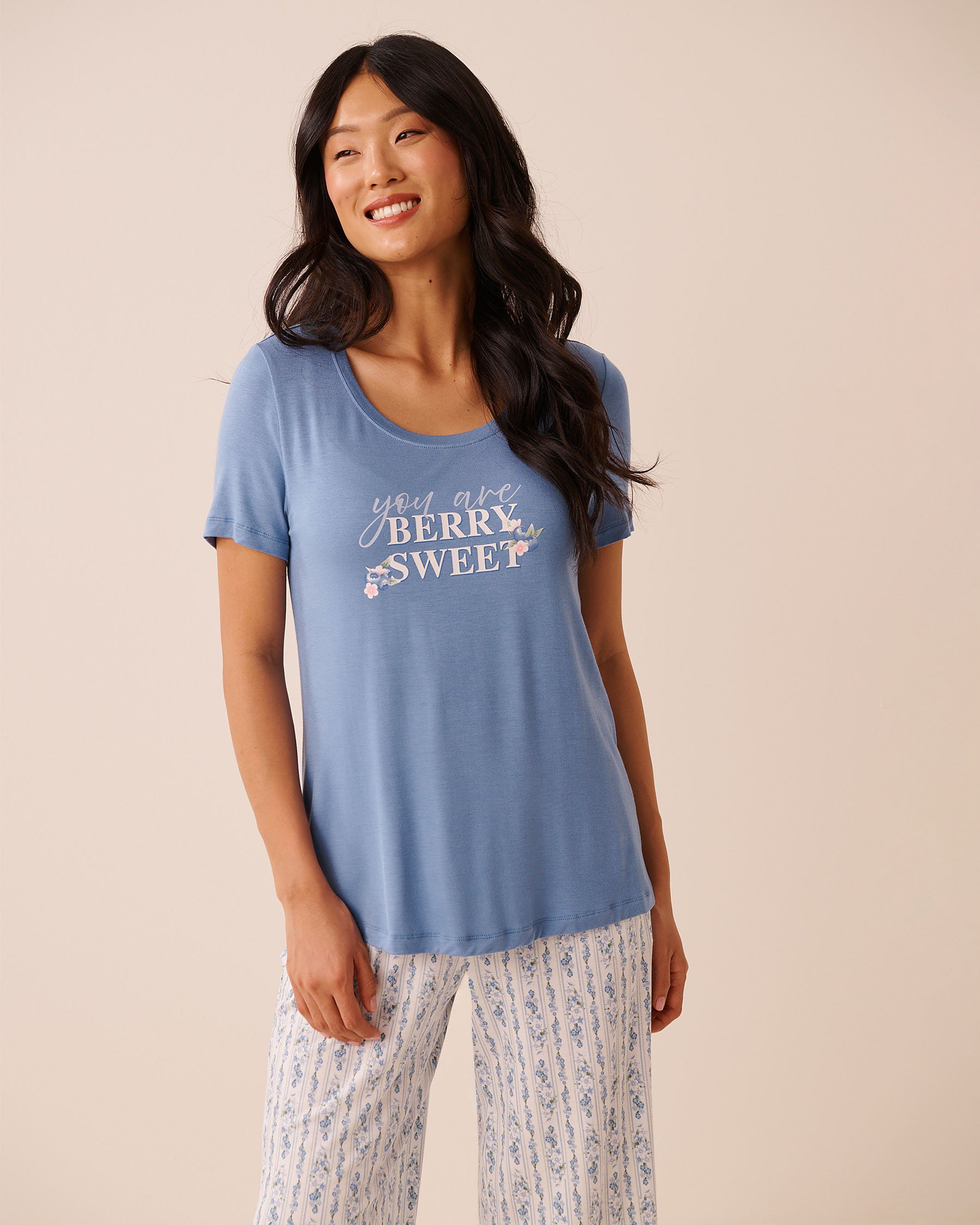 LA VIE EN ROSE Berry Print Soft Jersey Short Sleeve T-shirt Blue/Berry Sweet 60100190 - View3