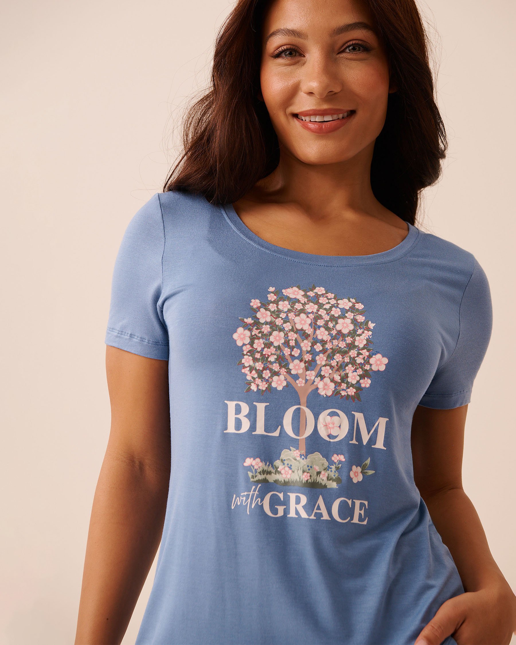 LA VIE EN ROSE T-shirt manches courtes en jersey doux imprimé fleurs roses Bleu/Fleurs 60100190 - Voir3