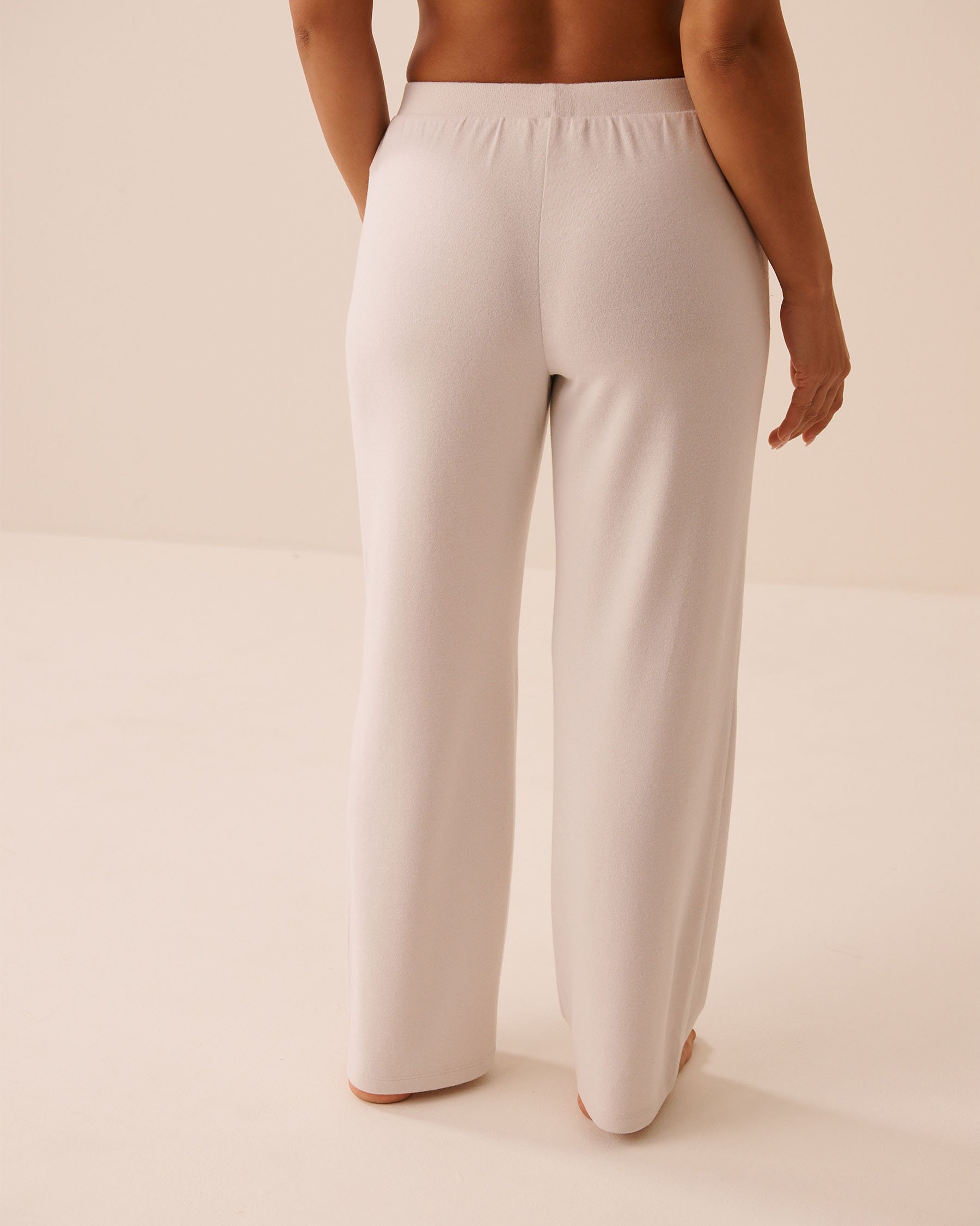 LA VIE EN ROSE Soft Knit Pants Light Beige 50200112 - View2