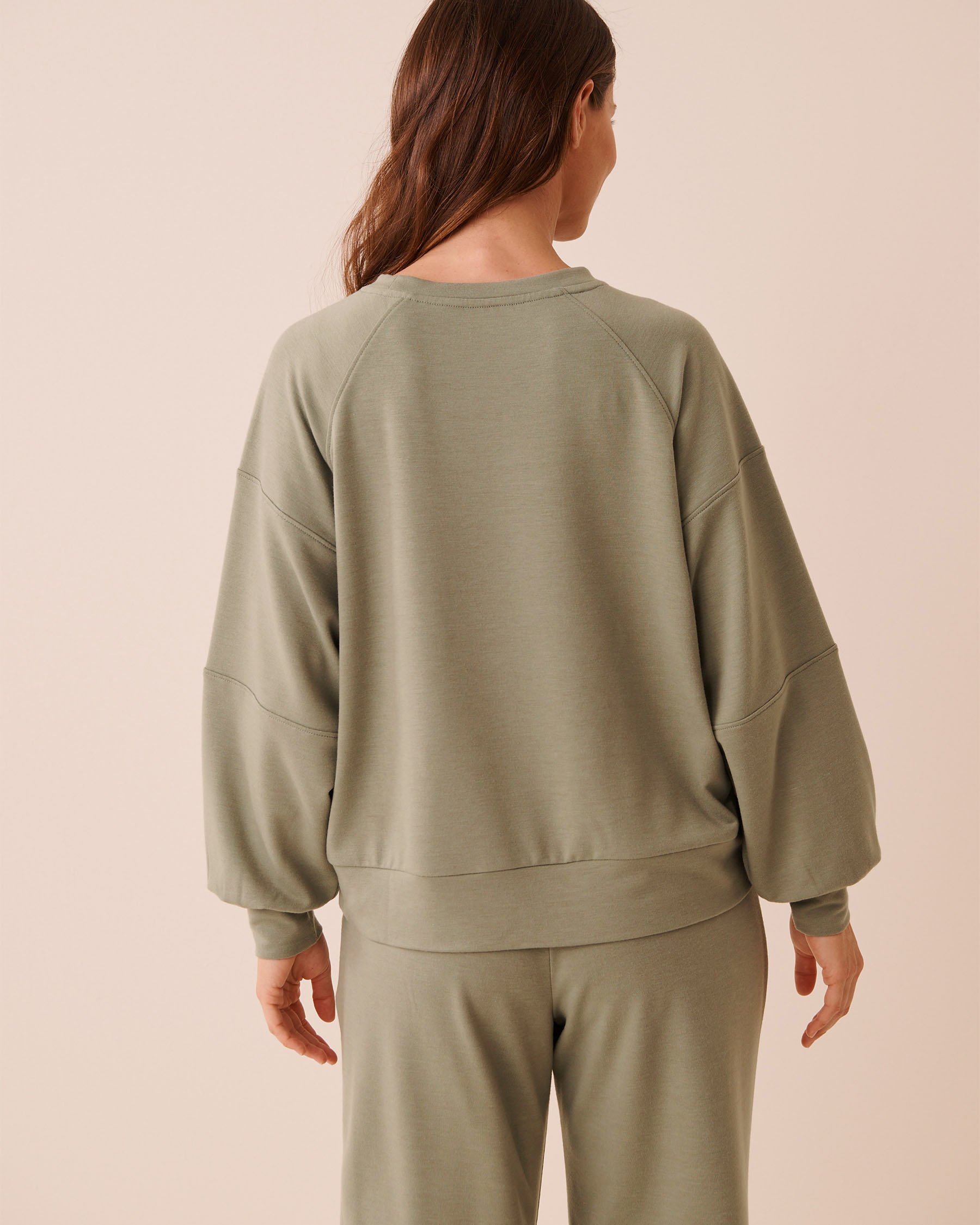 LA VIE EN ROSE French Terry Sweatshirt Sage Green 50100128 - View2