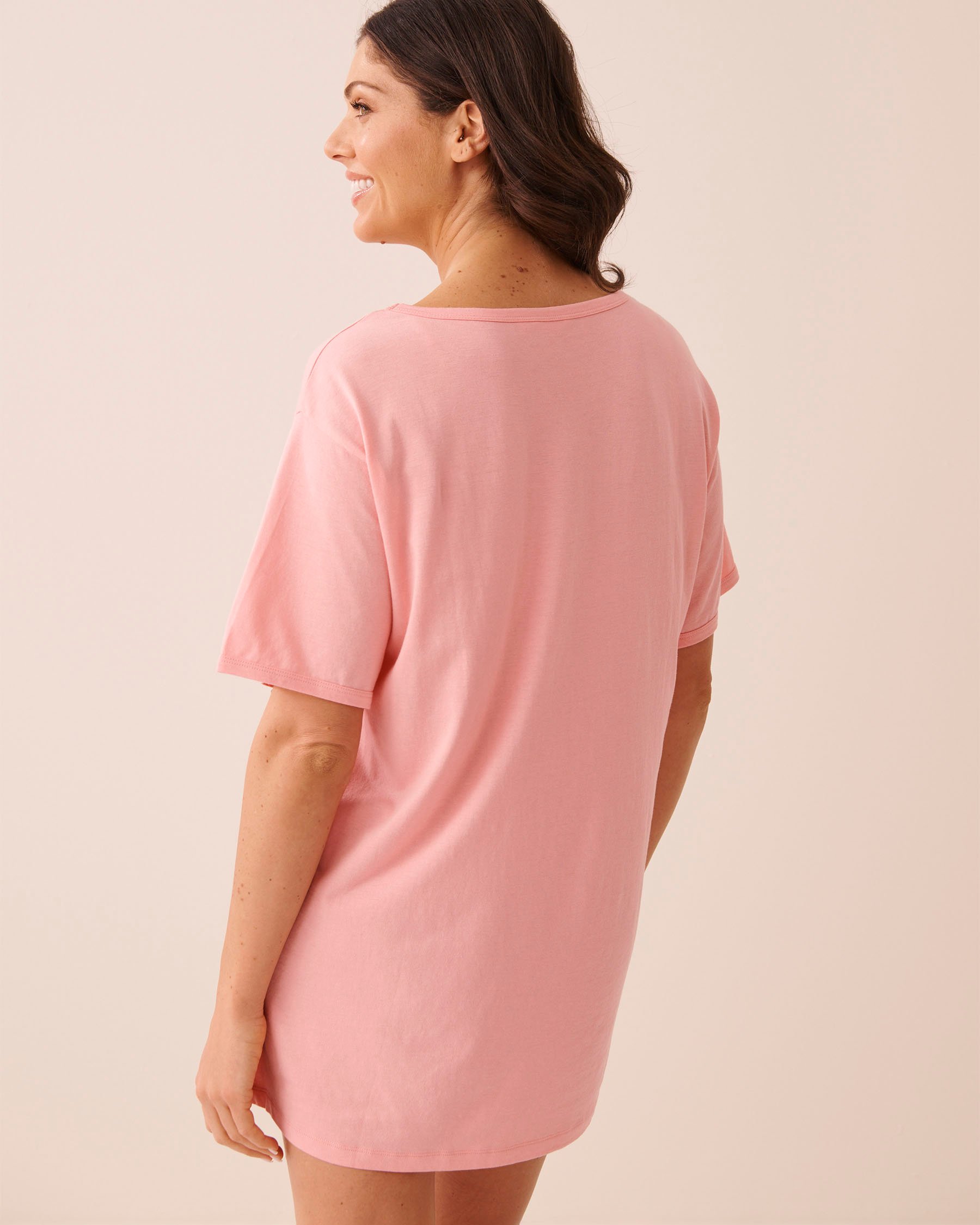LA VIE EN ROSE Goose Print Sleepshirt Peachy Pink 40500487 - View2