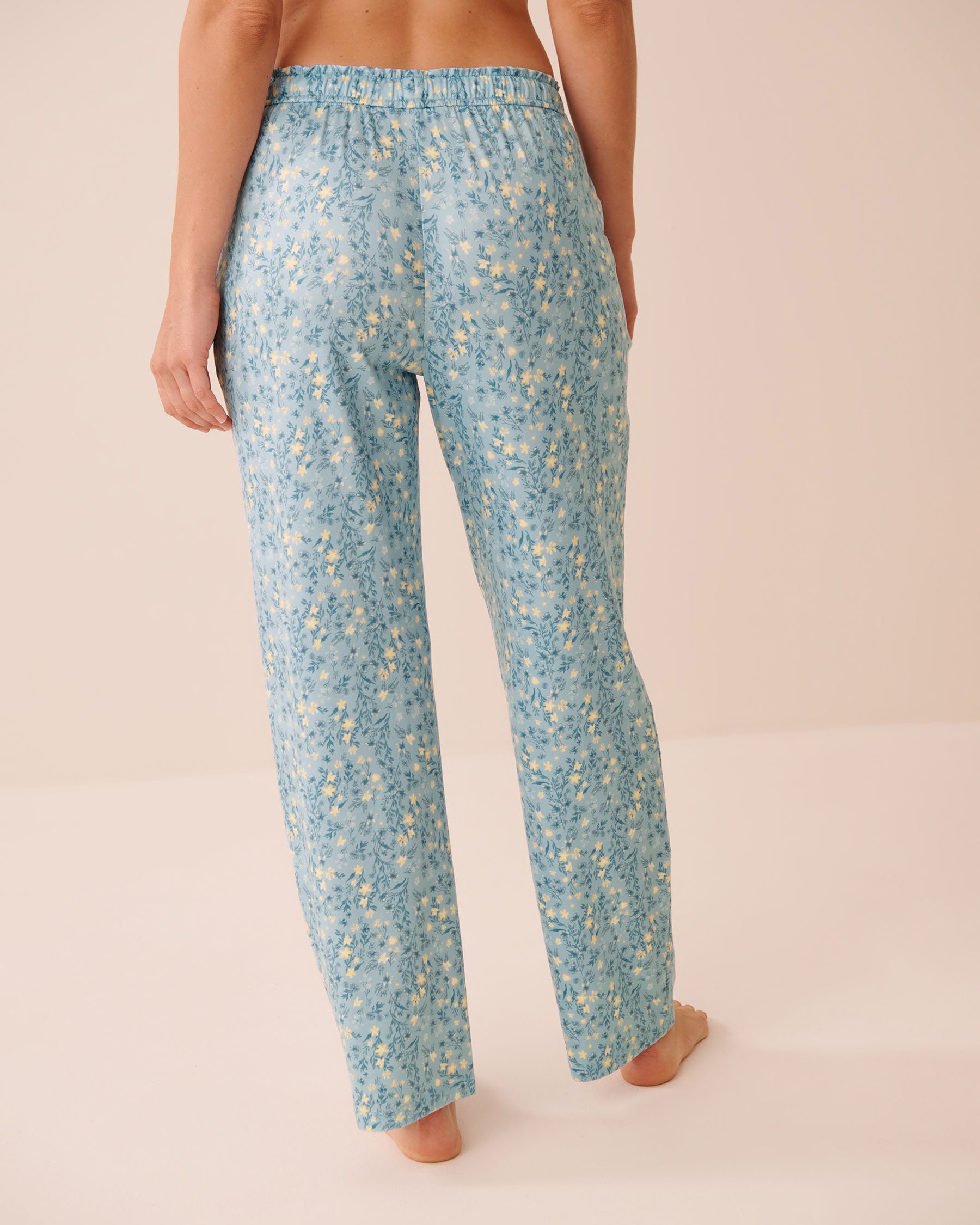 LA VIE EN ROSE Ditsy Floral Print Super Soft Pajama Pants Blue Ditsy Floral 40200827 - View2