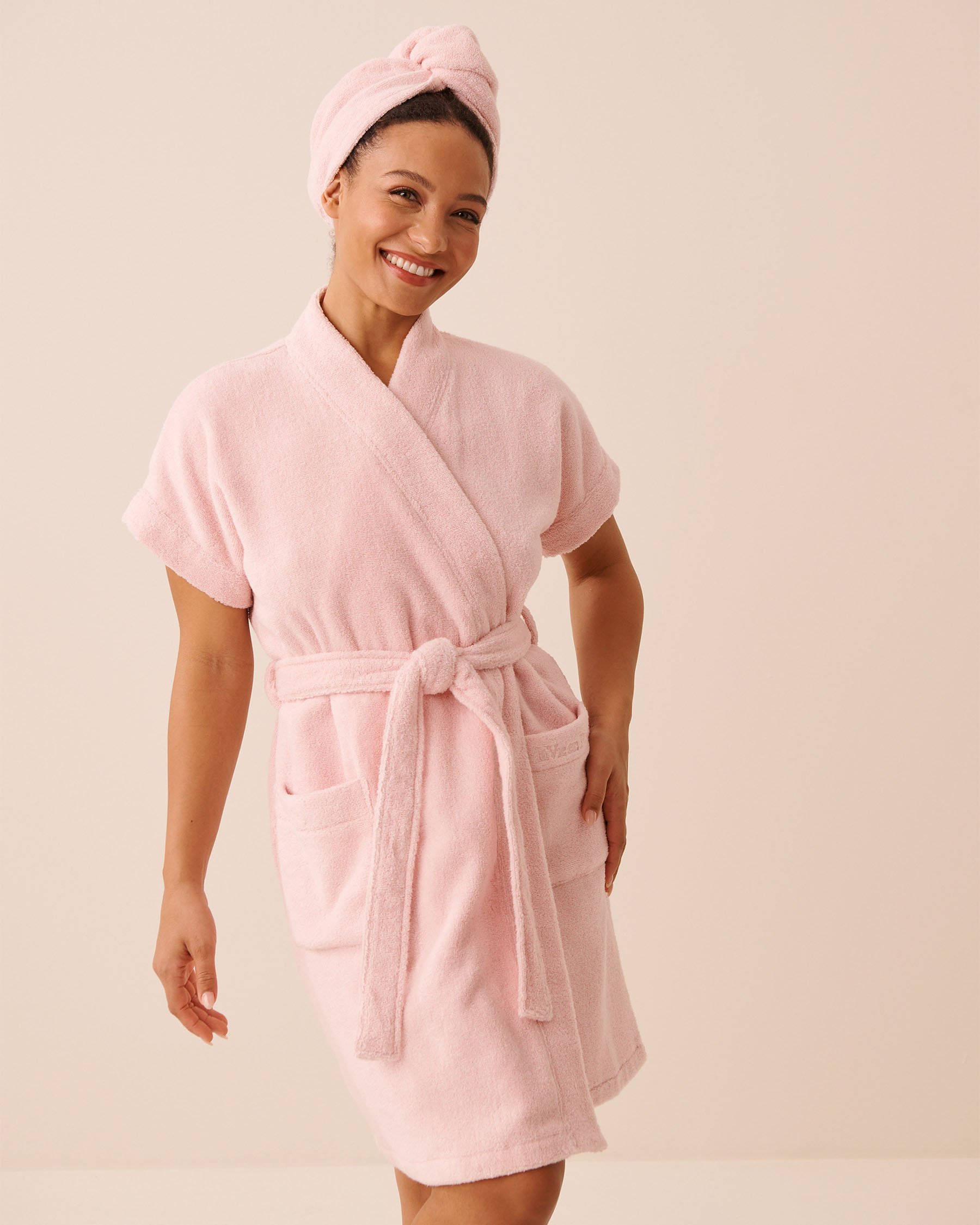 LA VIE EN ROSE Ensemble peignoir en ratine et serviette pour cheveux Rose 40600230 - Voir5