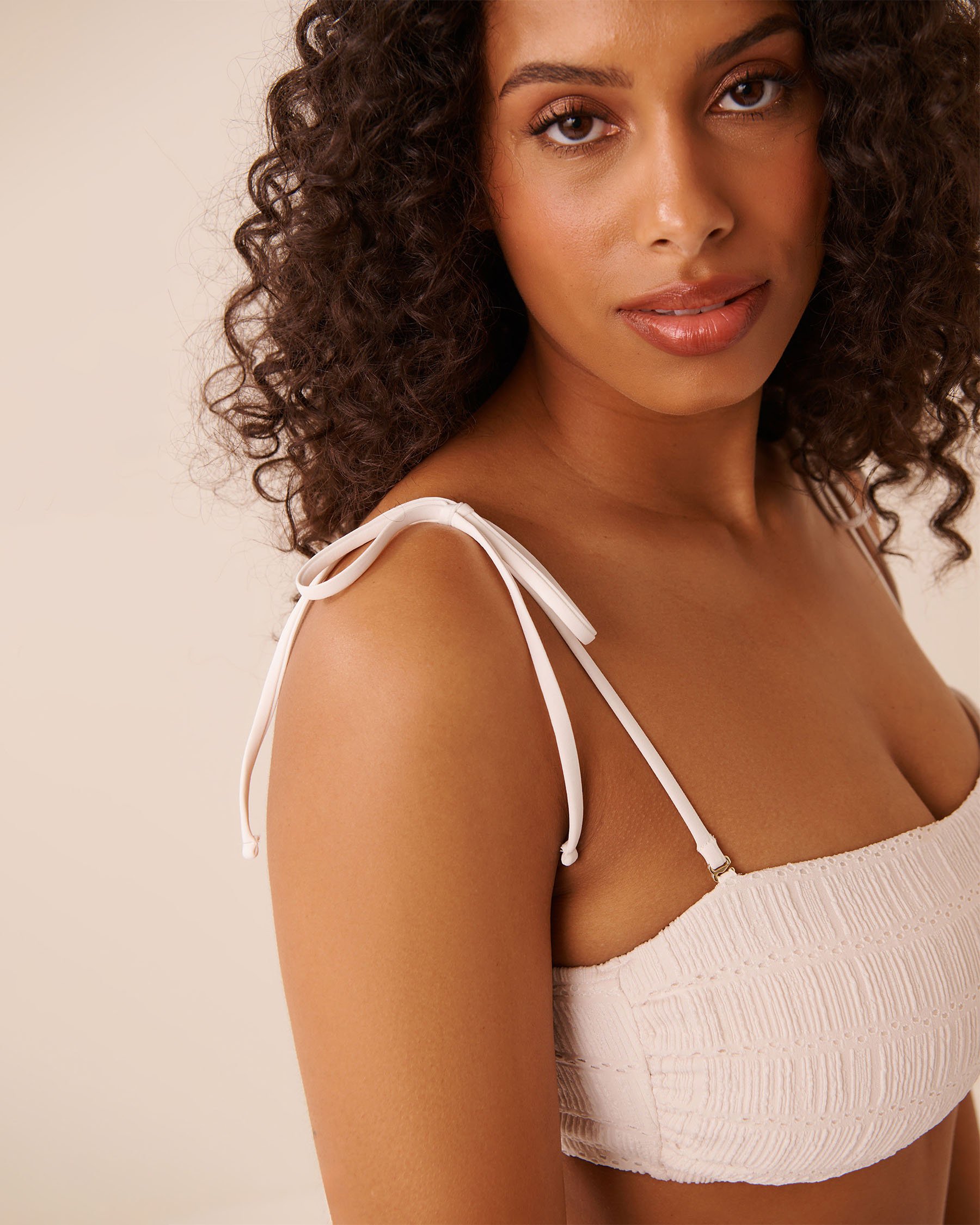 LA VIE EN ROSE AQUA COCONUT MILK Bandeau Bikini Top Coconut Milk 70100917 - View5