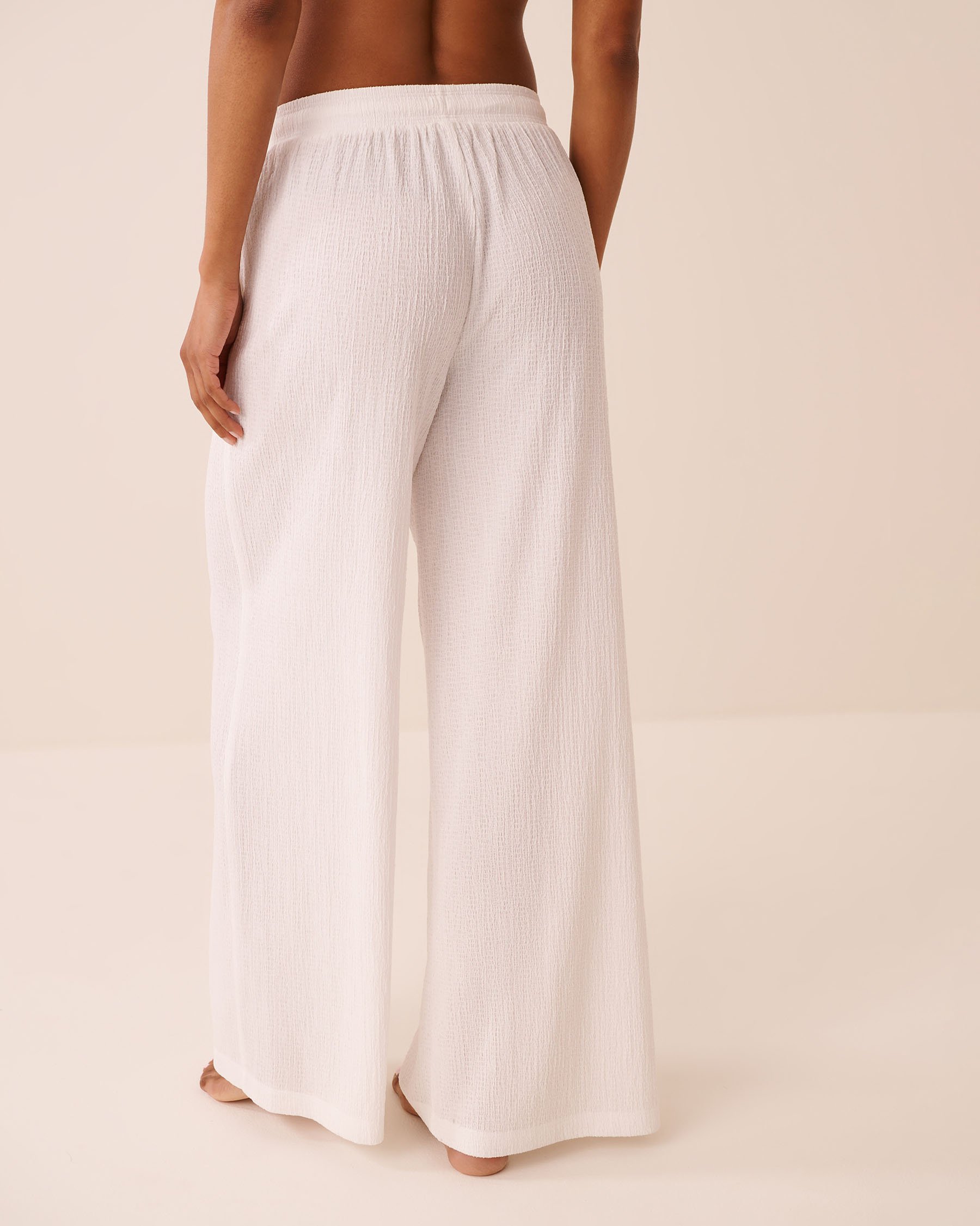 LA VIE EN ROSE AQUA Crepe Knit Wide Leg Pants White 80200103 - View2