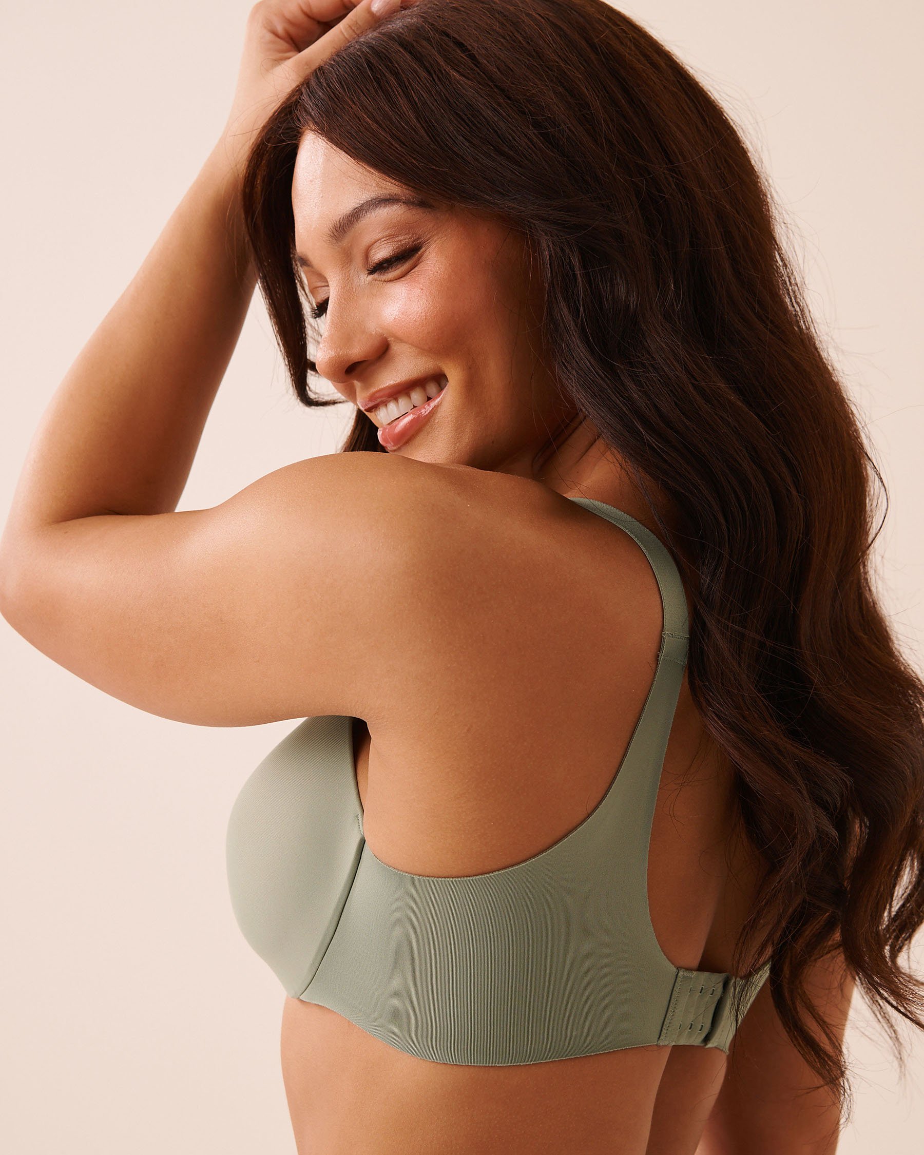 LA VIE EN ROSE Lightly Lined Sleek Back Bra Sage Green 10200612 - View6