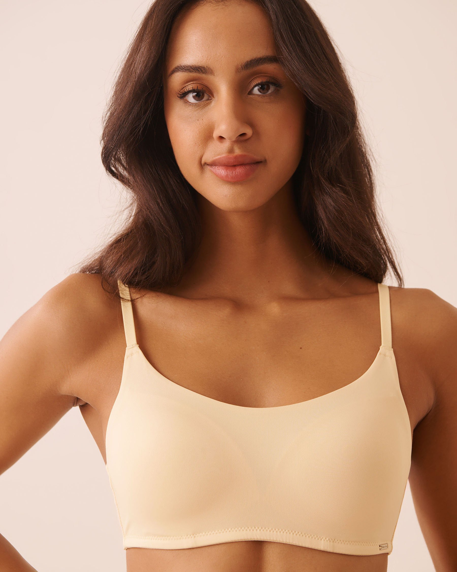 LA VIE EN ROSE Lightly Lined Wireless Minimalist Bra Pale Yellow 10200601 - View1