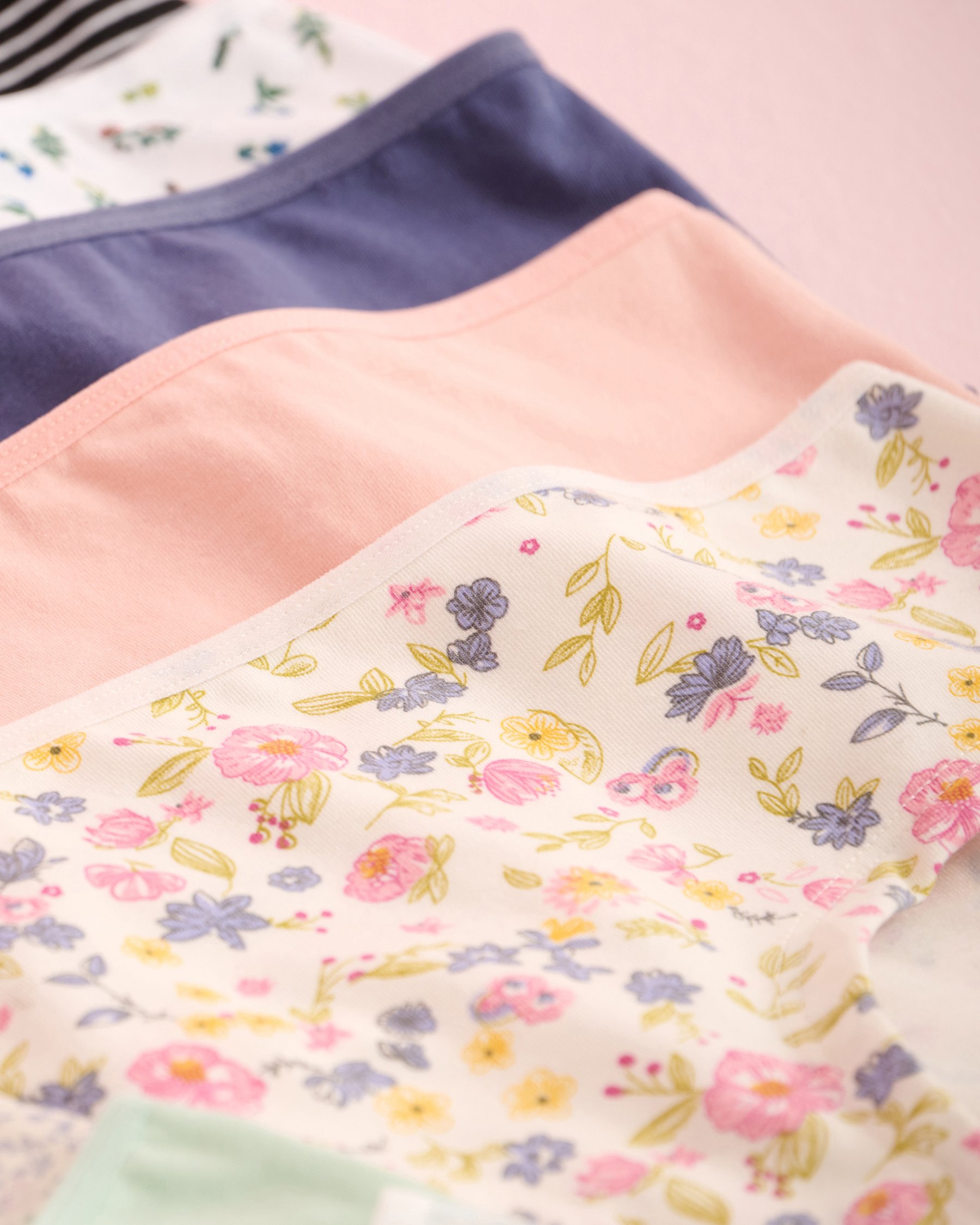 LA VIE EN ROSE Lot de 10 culottes aux hanches en coton Assortiment 20100785-10P - View2