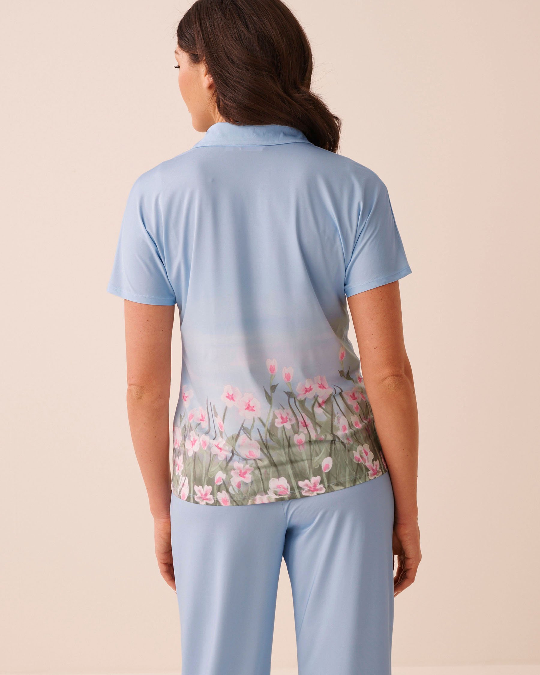 LA VIE EN ROSE Flower Field Print Short Sleeve Button-down Shirt Flower Field 60100192 - View2