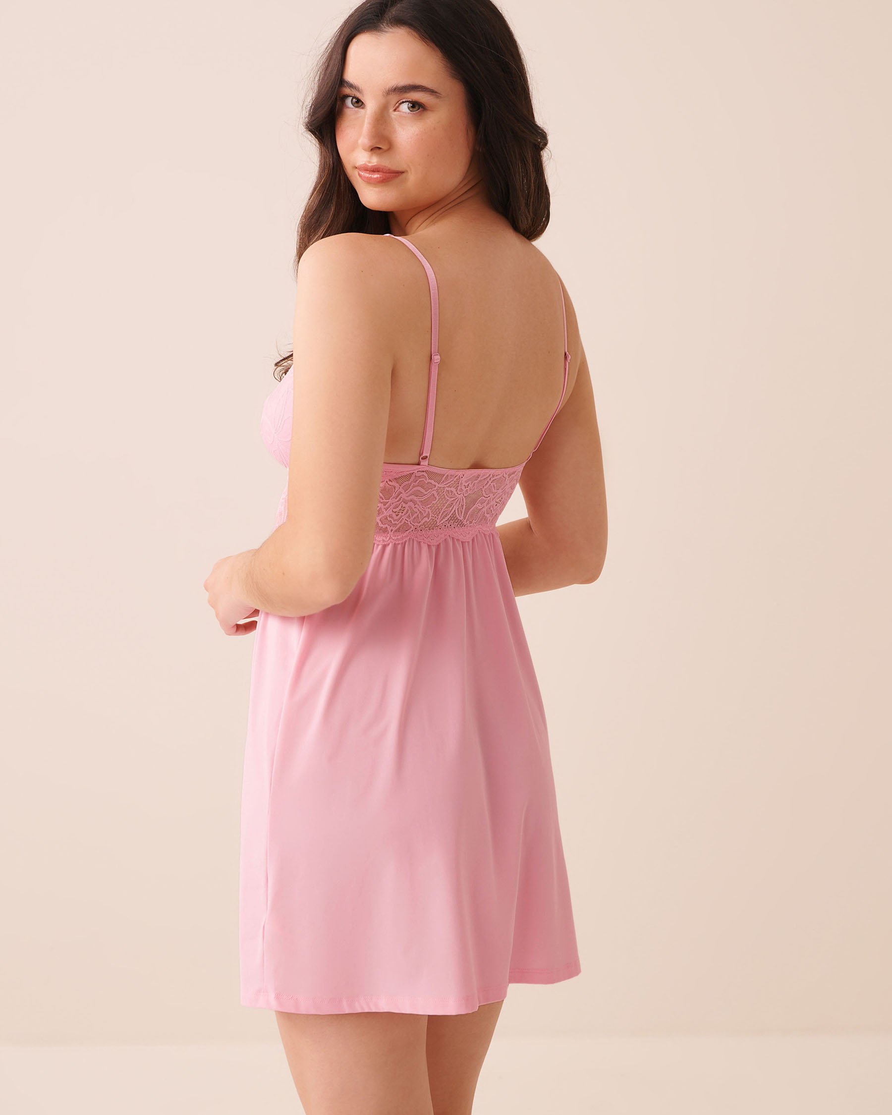 LA VIE EN ROSE Lace Bust Nightie Petal Pink 60500245 - View2