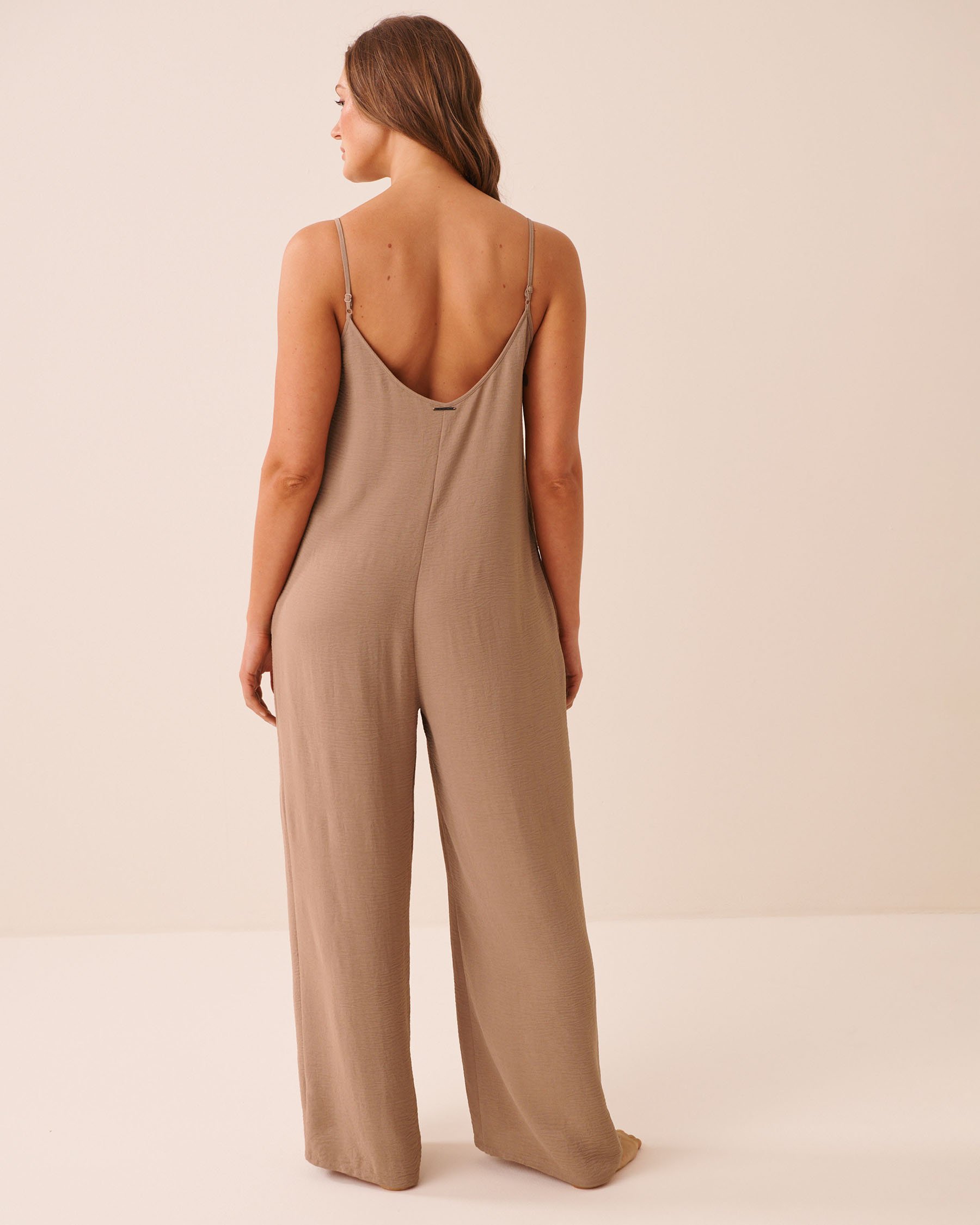 LA VIE EN ROSE Wide Leg Crinkle Jumpsuit Light Brown 50300012 - View3