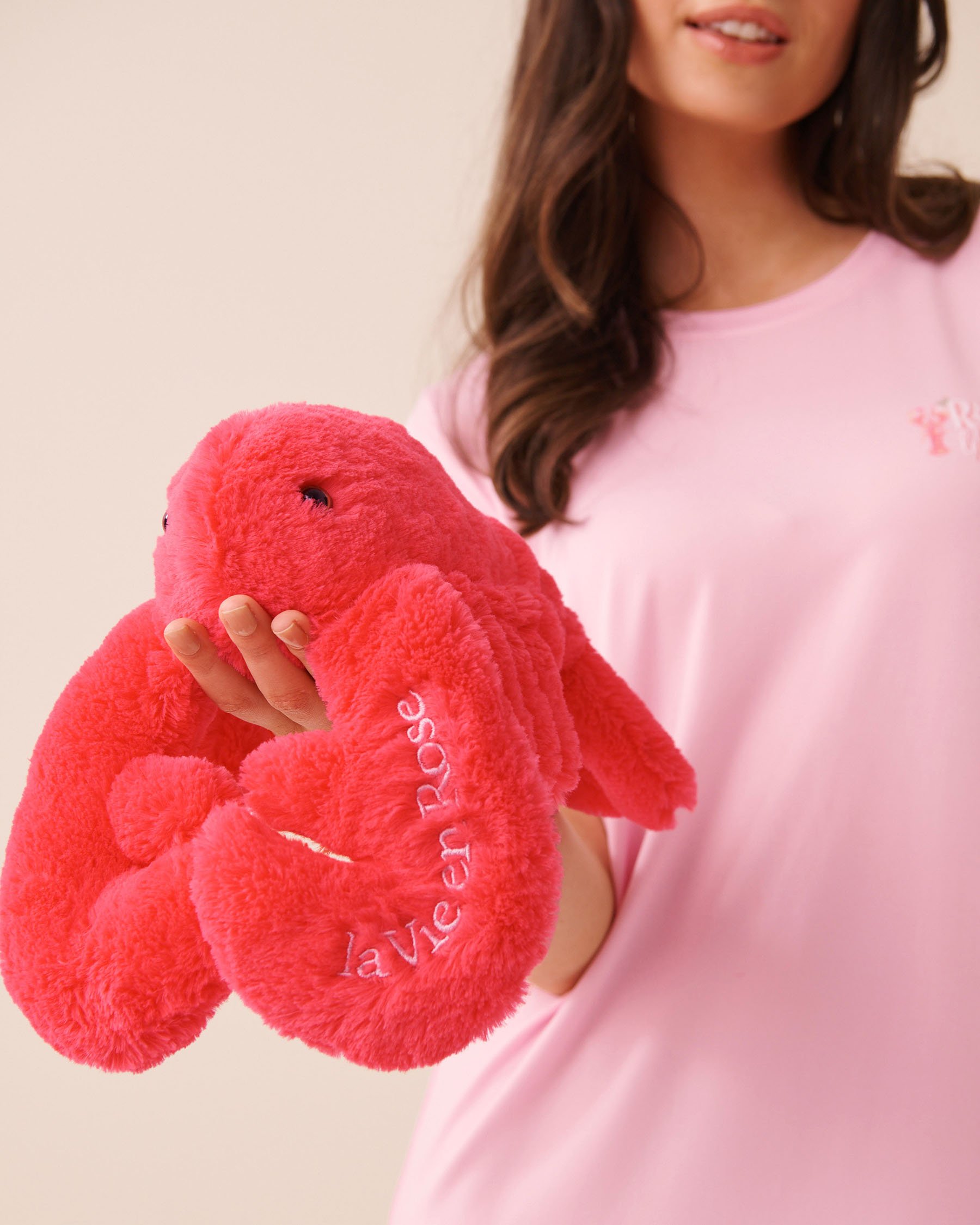 LA VIE EN ROSE Lobster Plush Red/Lobster 40700470 - View3