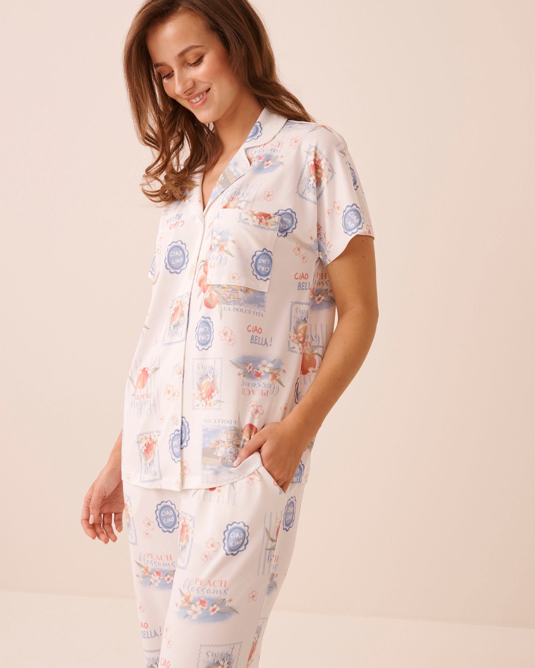 LA VIE EN ROSE Dolce Vita Print Super Soft Short Sleeve Button-down Shirt White/Peaches 40100867 - View5