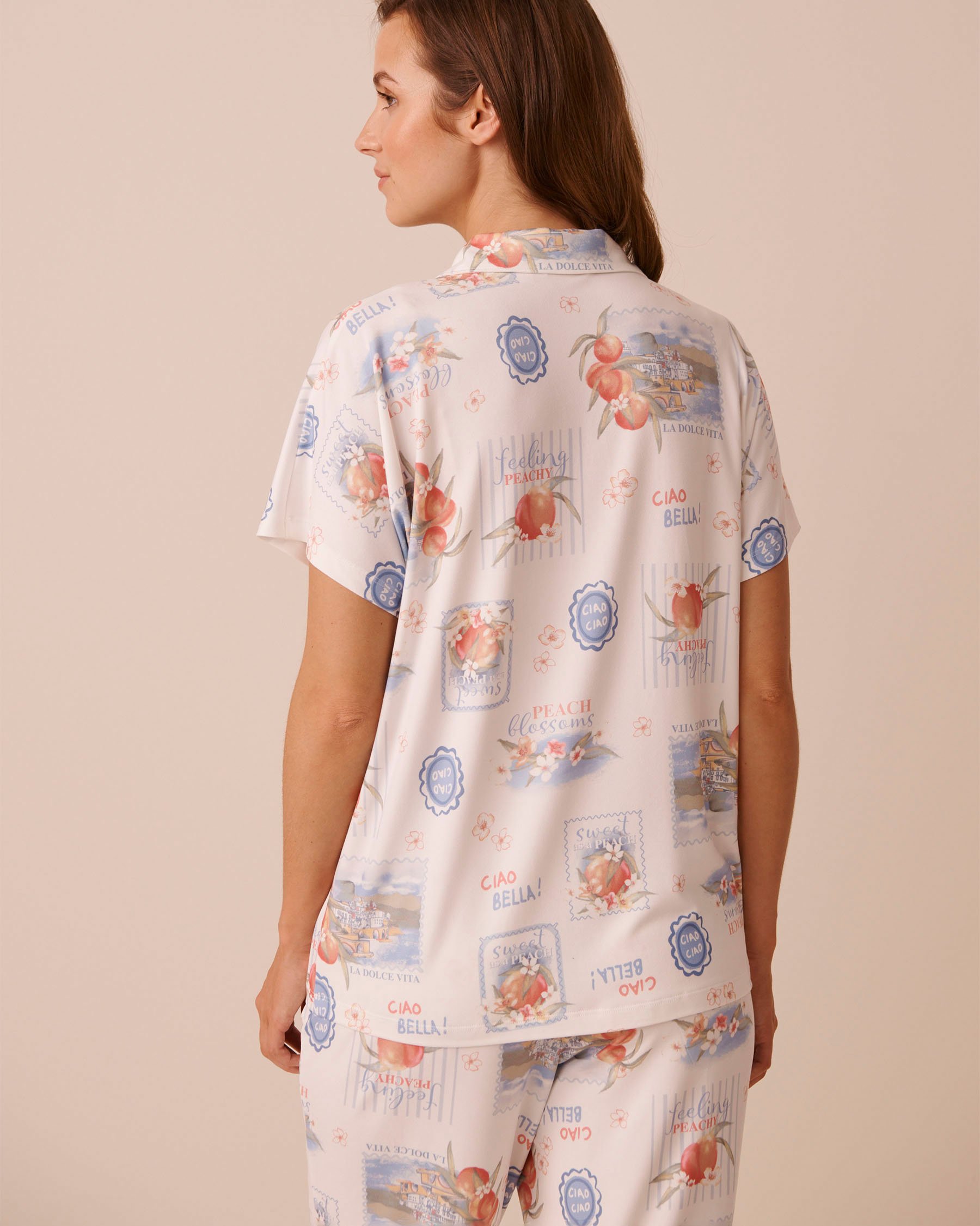 LA VIE EN ROSE Dolce Vita Print Super Soft Short Sleeve Button-down Shirt White/Peaches 40100867 - View4
