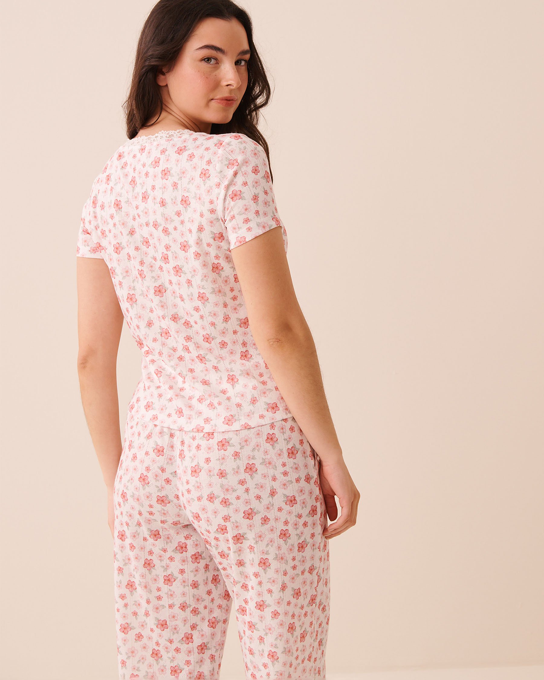 LA VIE EN ROSE Hibiscus Print Lace Trim Pointelle Short Sleeve T-shirt White 40100870 - View2