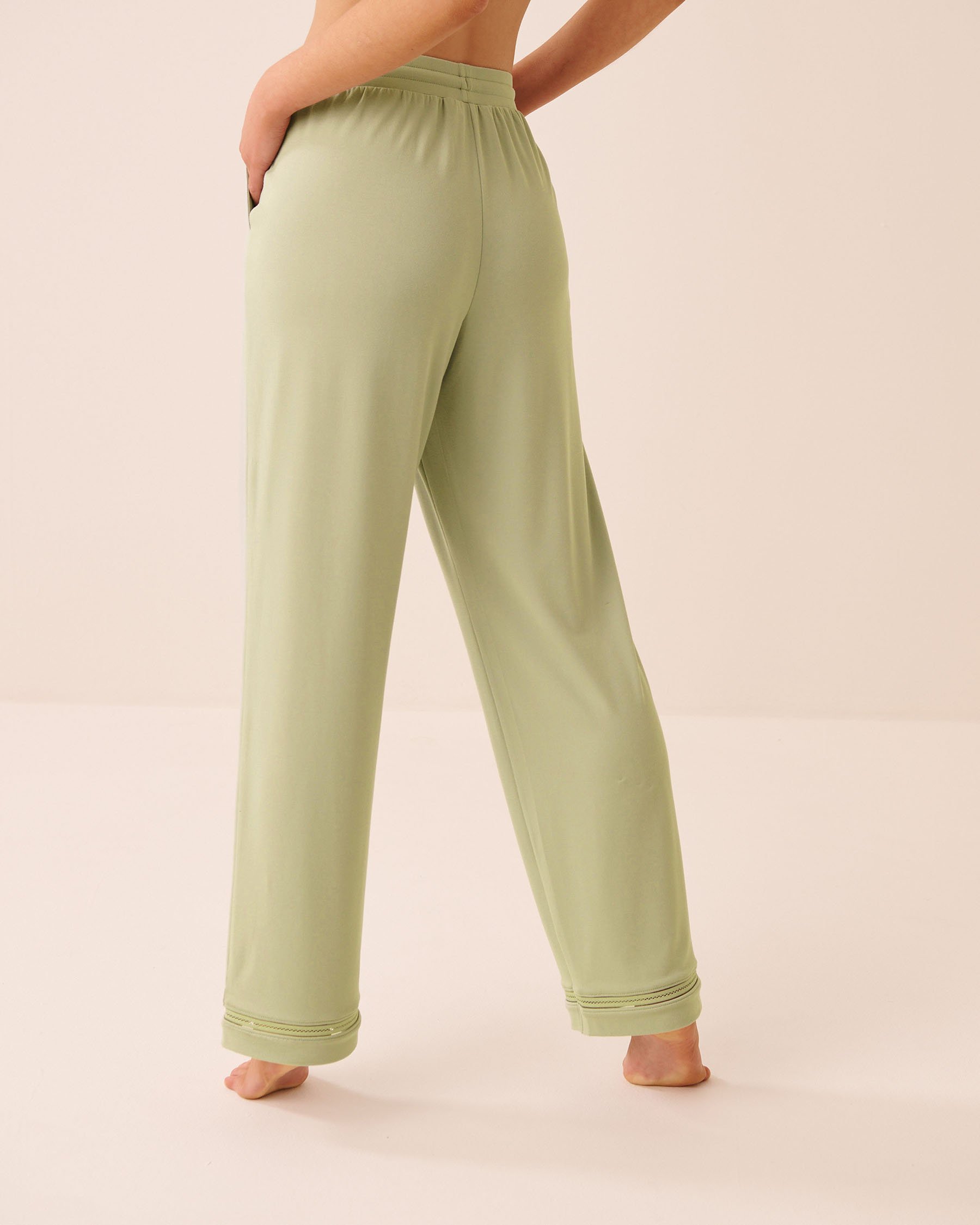 LA VIE EN ROSE Super Soft Pajama Pants Pistachio Green 40200849 - View2