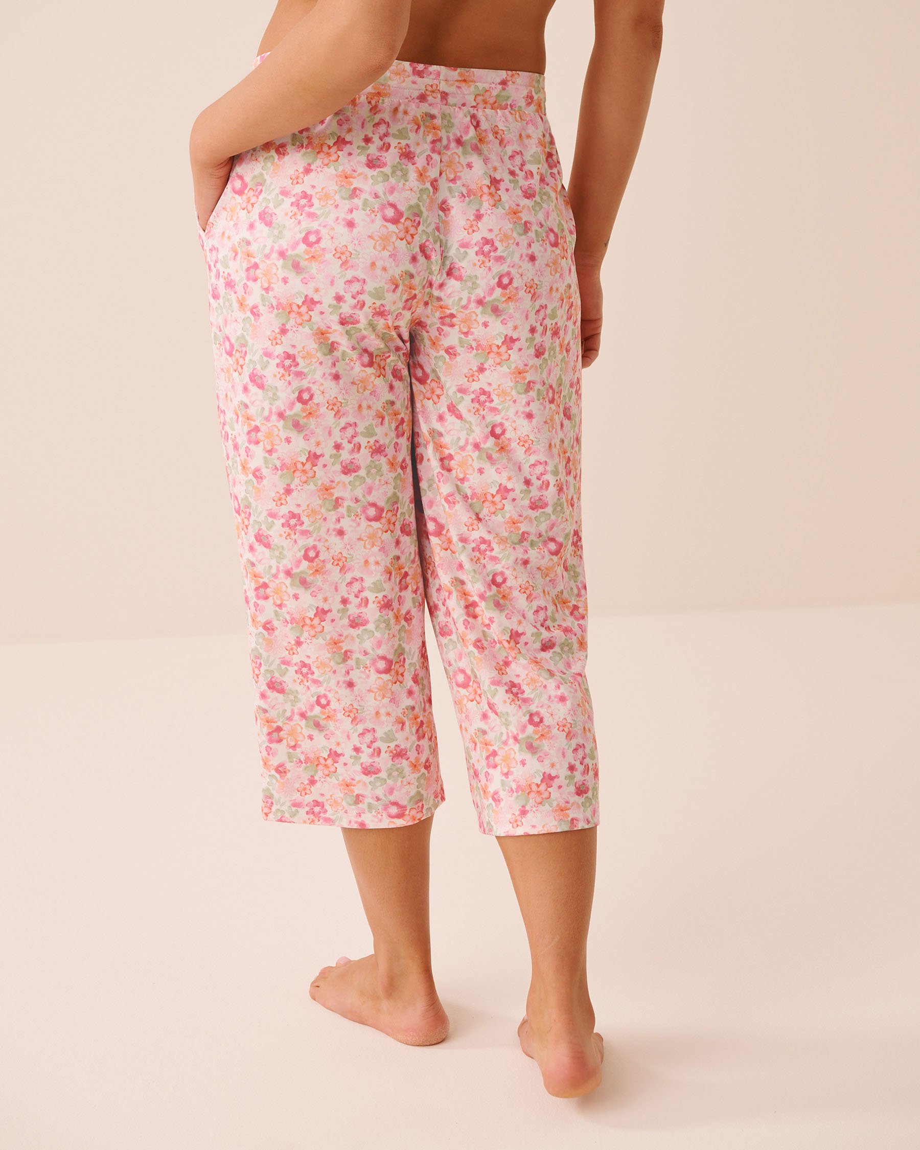 LA VIE EN ROSE Watercolor Floral Print Super Soft Pajama Capris Watercolor Floral 40200842 - View2