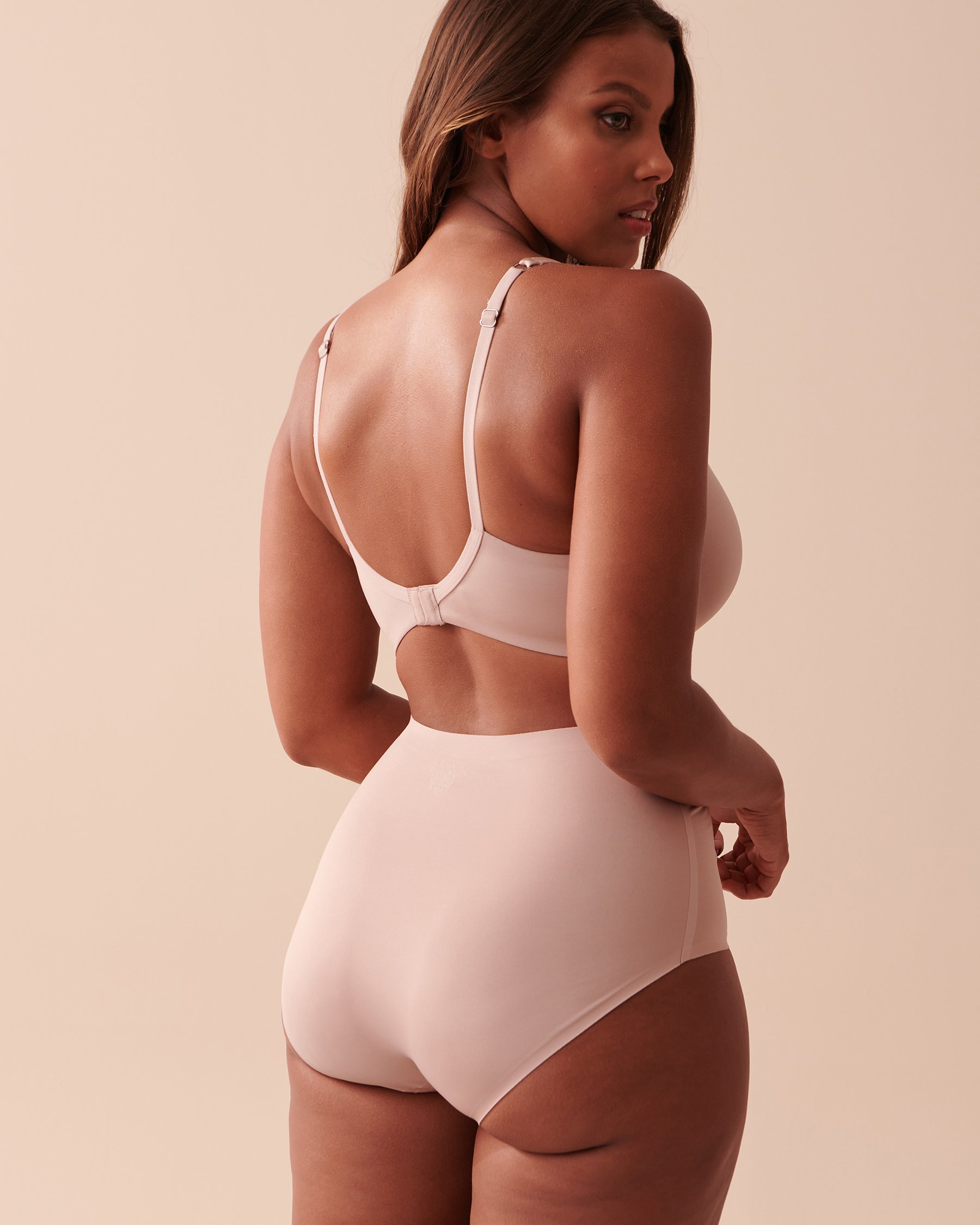 LA VIE EN ROSE Lightly Lined Flexible Demi Bra Shadow Grey 10200079 - View3