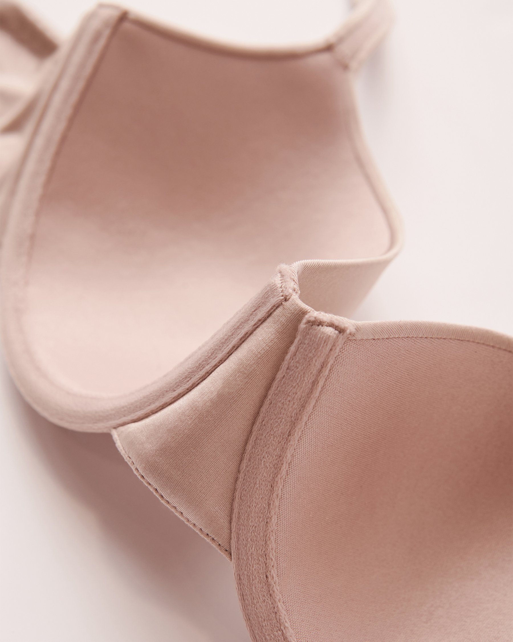 LA VIE EN ROSE Lightly Lined Flexible Demi Bra Shadow Grey 10200079 - View6