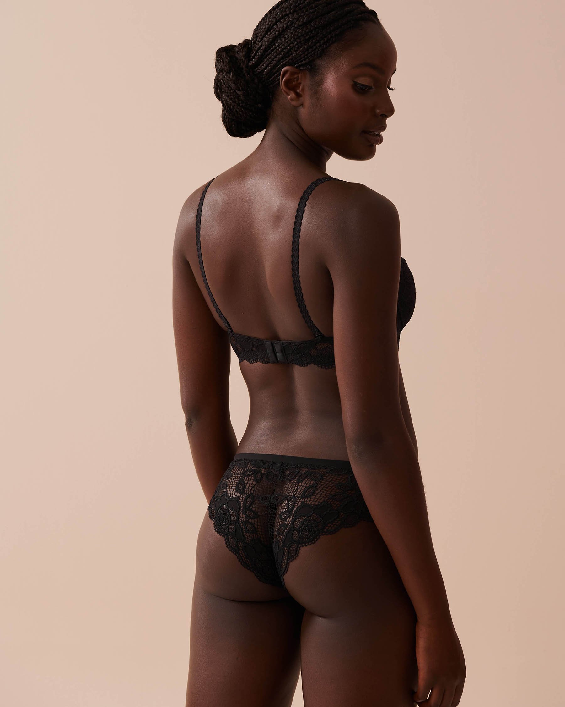 LA VIE EN ROSE Push-up Strapless Demi Bra Black 596-115-0-00 - View3