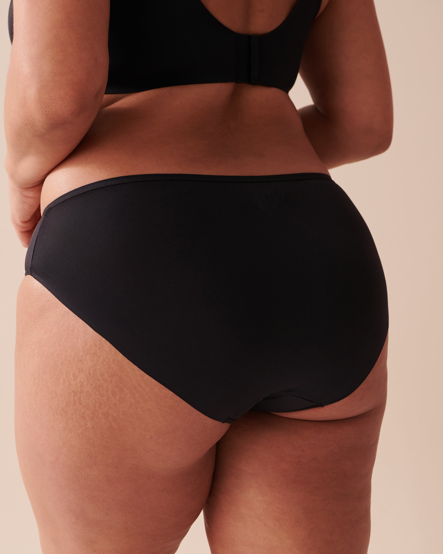 LA VIE EN ROSE Culotte bikini microfibre dos lisse Noir 169-122-0-00 - Voir6