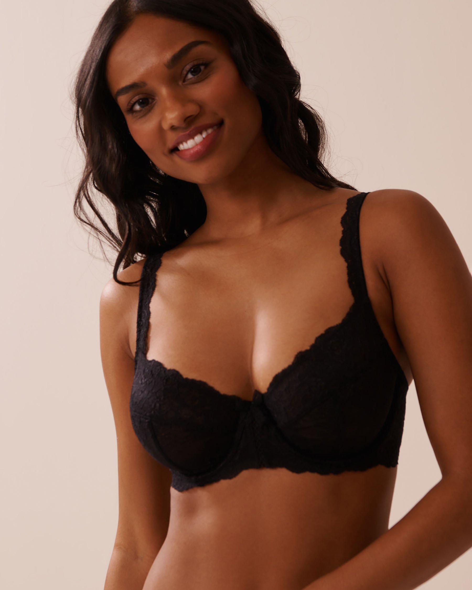 LA VIE EN ROSE Unlined Bra Black 618-114-0-00 - View1