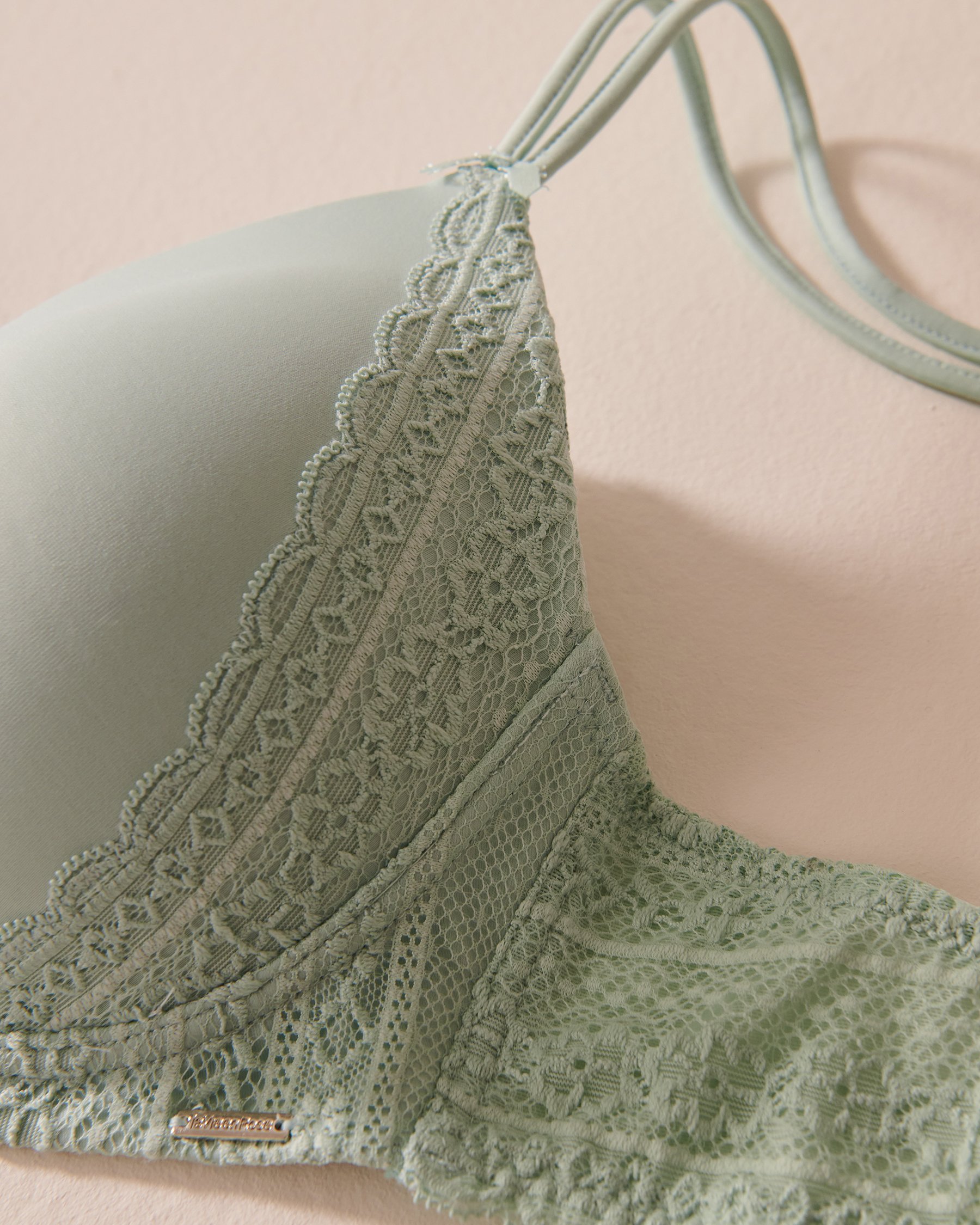 LA VIE EN ROSE Lightly Lined Wireless Mastectomy Bra Cool mint 10200257 - View5