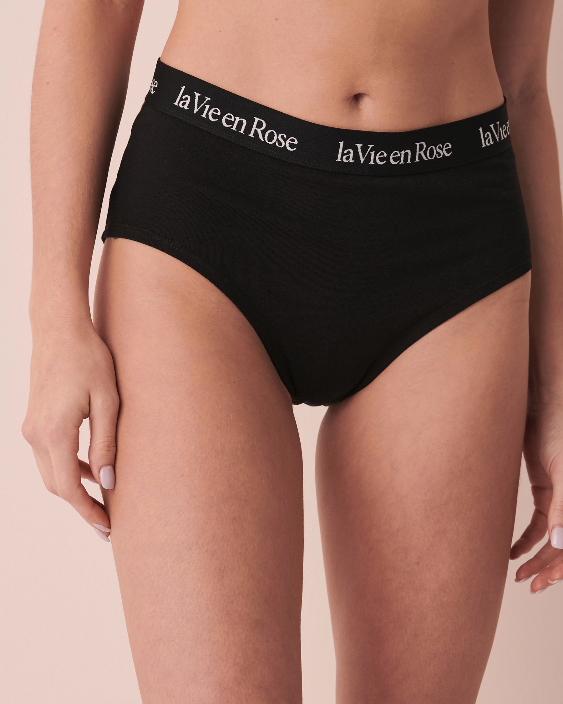 LA VIE EN ROSE Cotton and Logo Elastic Band High Waist Bikini Panty Black 20100200 - View2