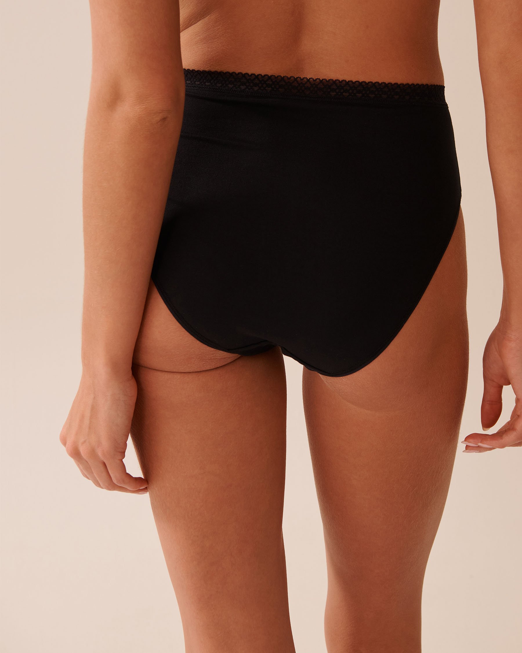 LA VIE EN ROSE Super Soft Lace Trim High Waist Bikini Panty Black 20100247 - View2