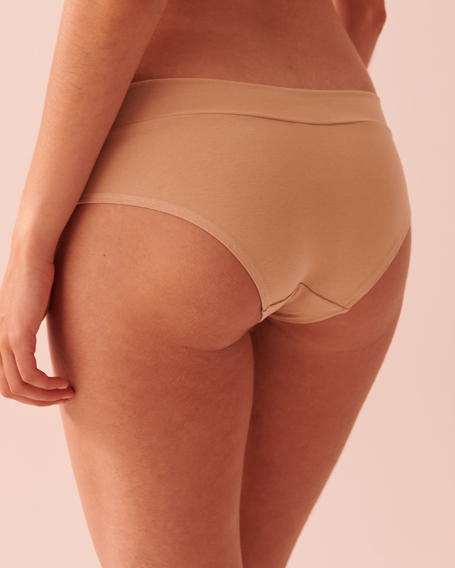 LA VIE EN ROSE Cotton Hiphugger Panty Latte 564-213-0-00 - View2