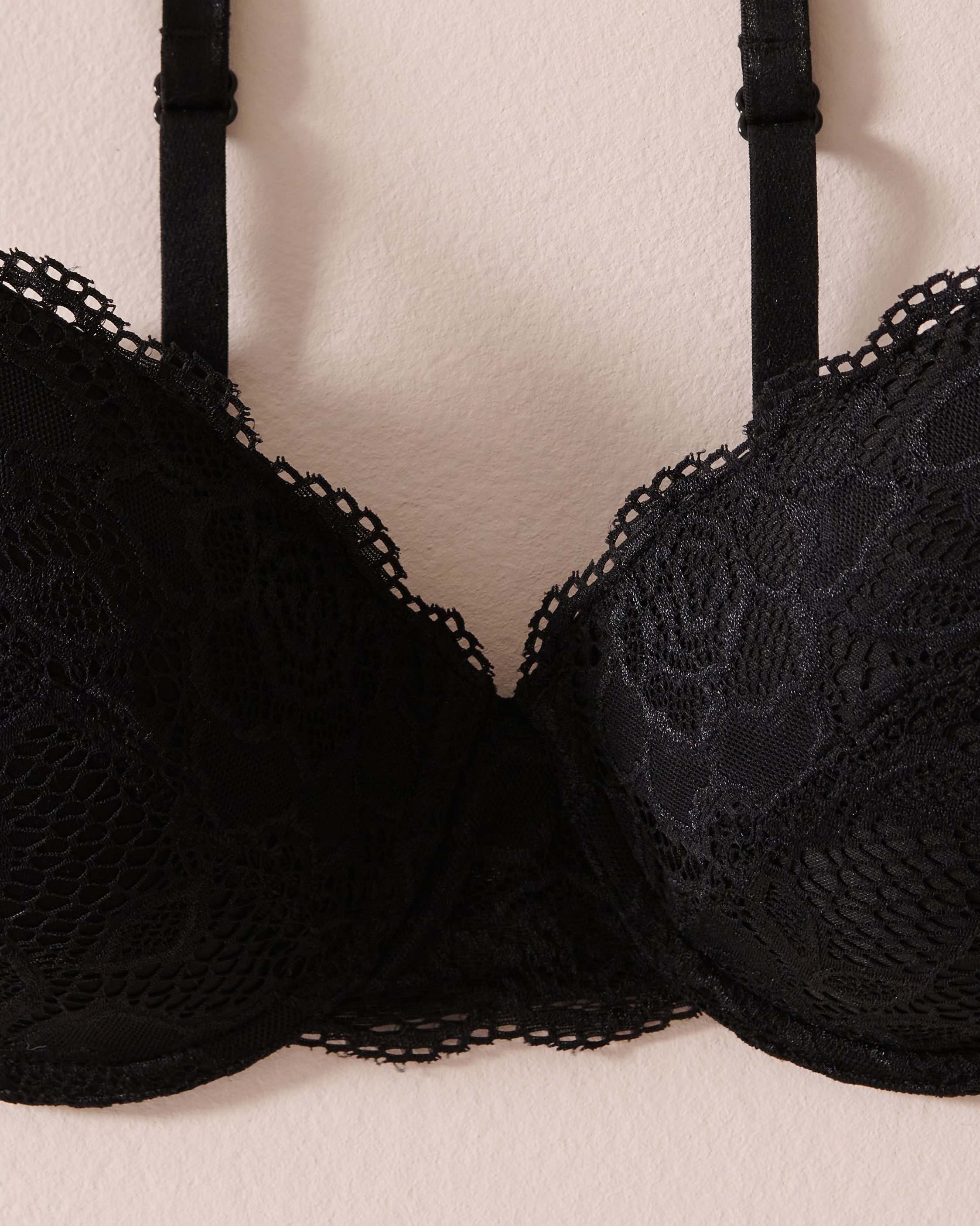 LA VIE EN ROSE Lightly Lined Mastectomy Bra Black 389-110-2-00 - View5