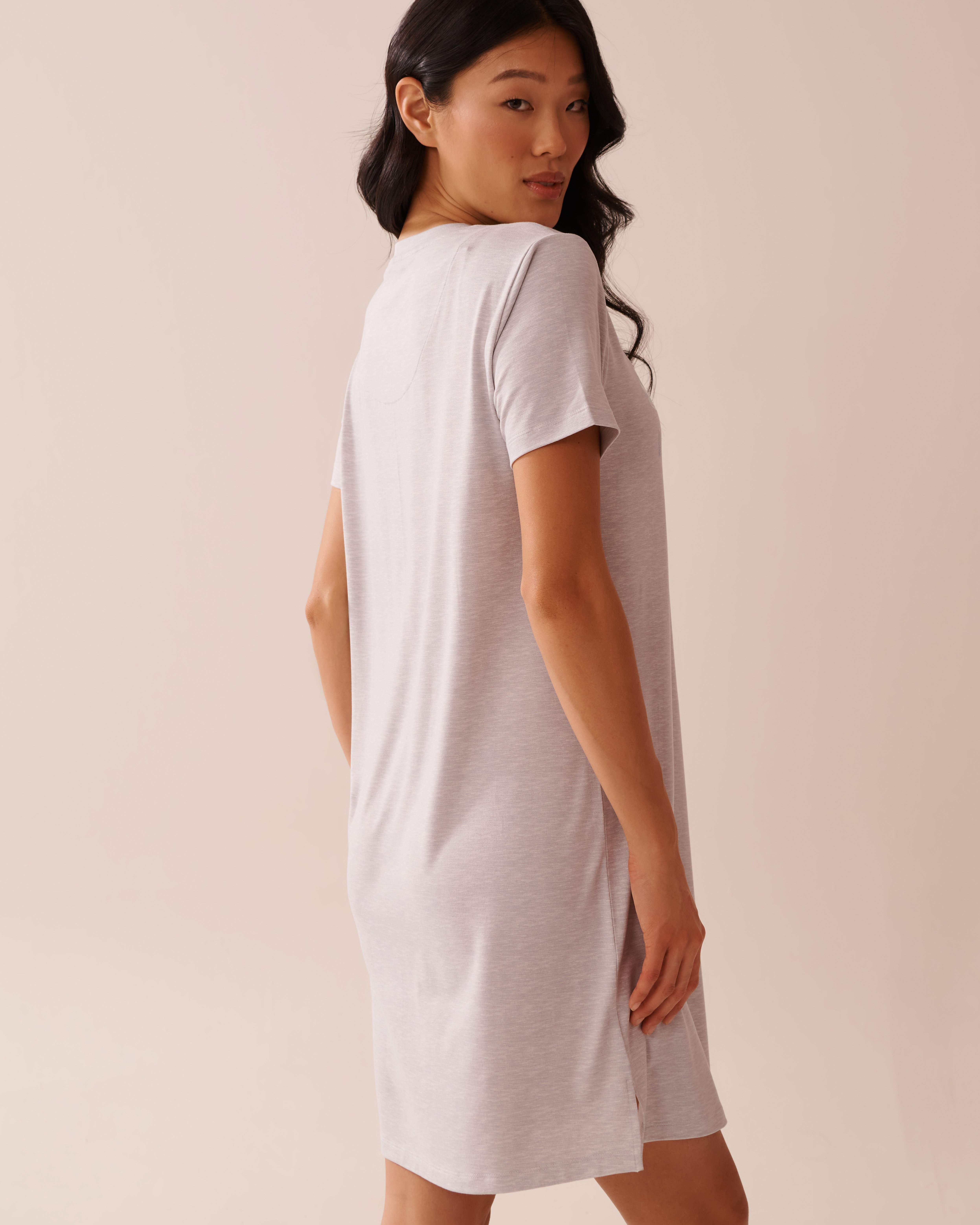 LA VIE EN ROSE Seashell Print Super Soft Sleepshirt Grey 40500428 - View2