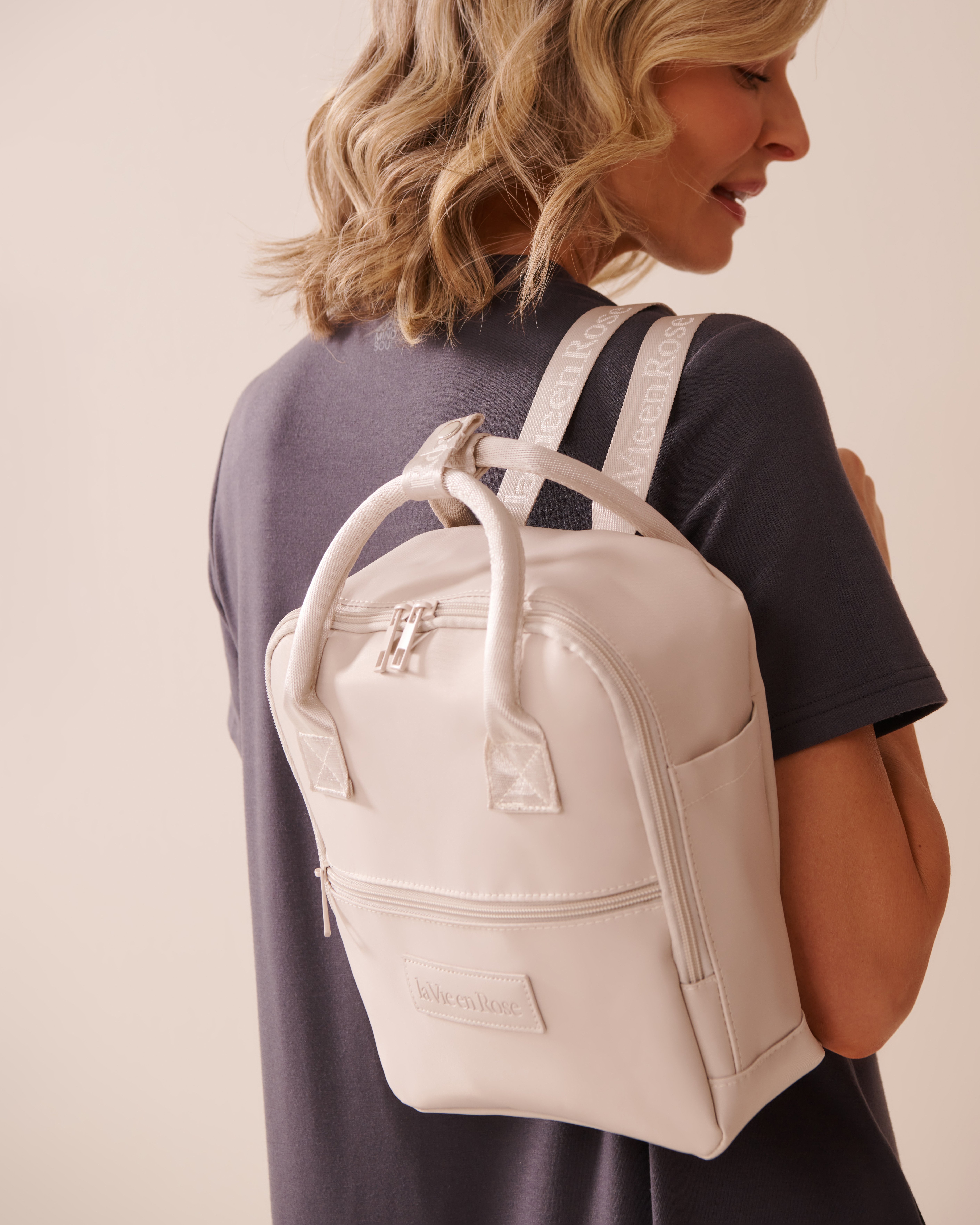 LA VIE EN ROSE Mini sac à dos Beige clair 40700392 - Voir6